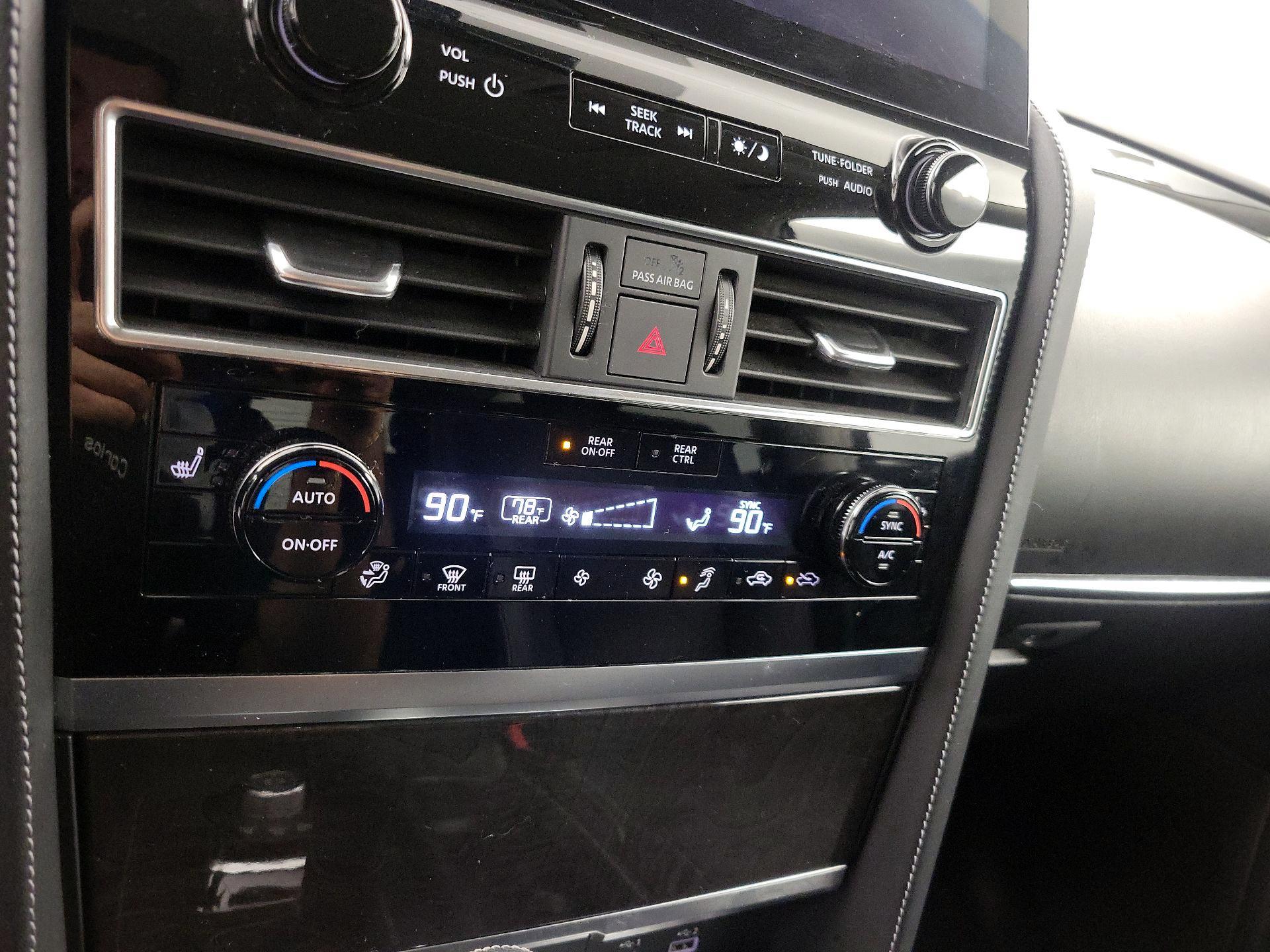 Thumbnail: 2024 INFINITI QX80 - 17