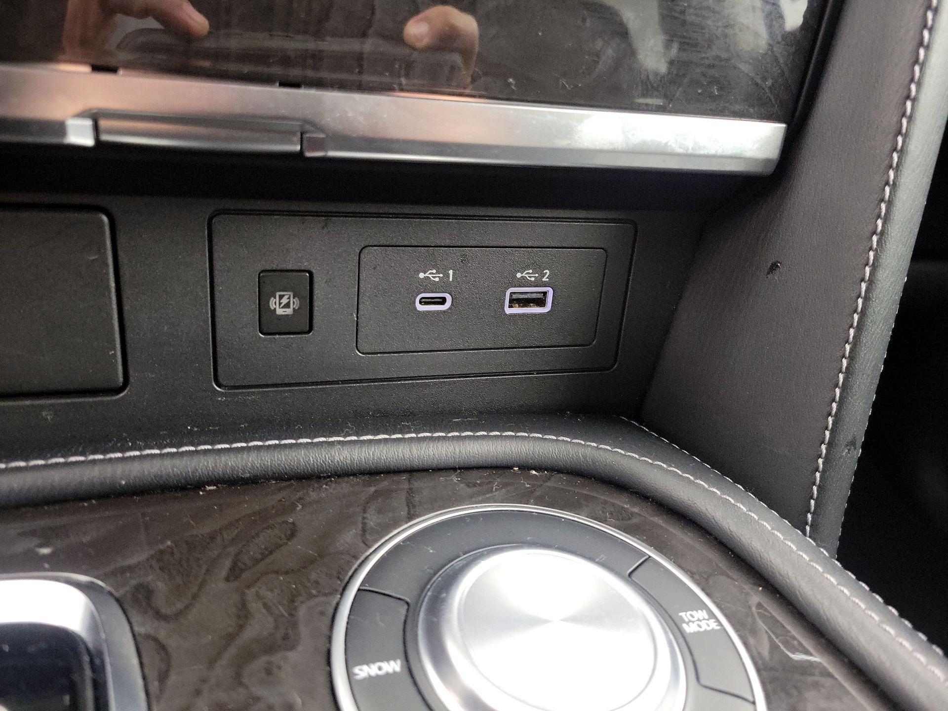 Thumbnail: 2024 INFINITI QX80 - 19