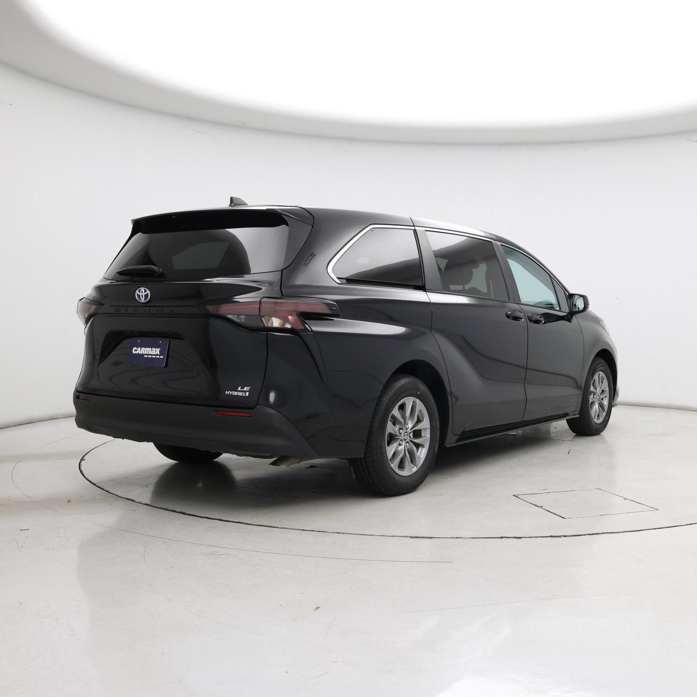 Thumbnail: 2024 Toyota Sienna - 8