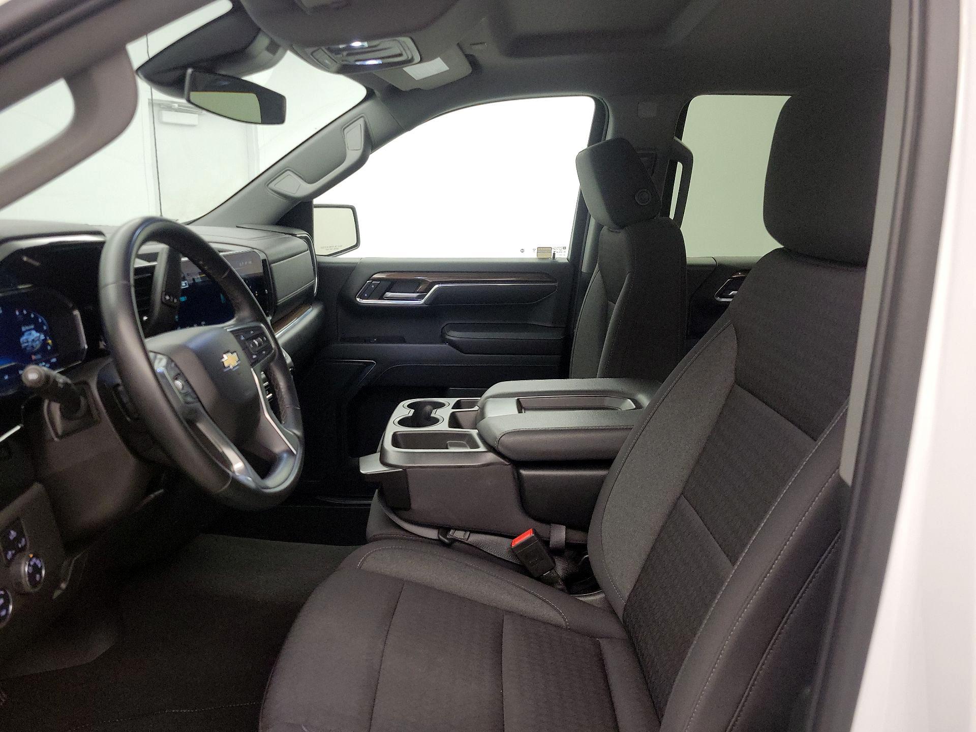 Thumbnail: 2023 Chevrolet Silverado 1500 - 11