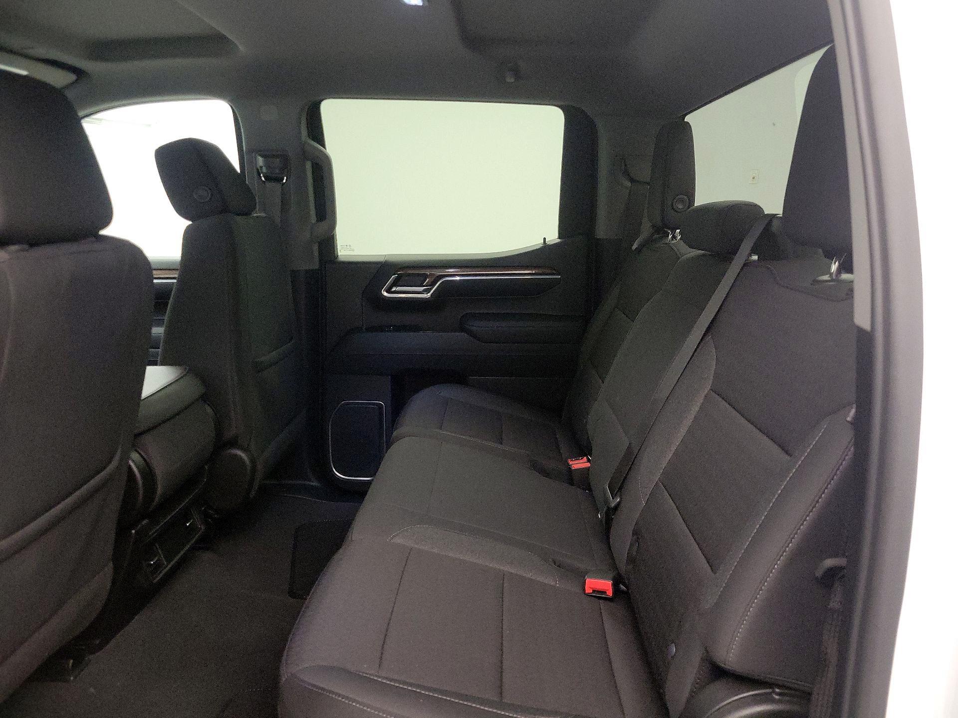 Thumbnail: 2023 Chevrolet Silverado 1500 - 19