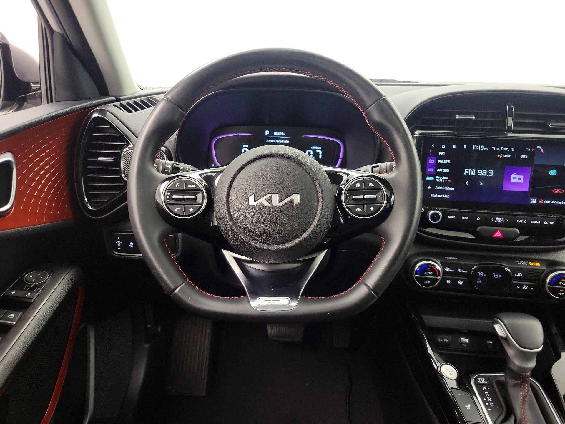 Thumbnail: 2023 Kia Soul - 10