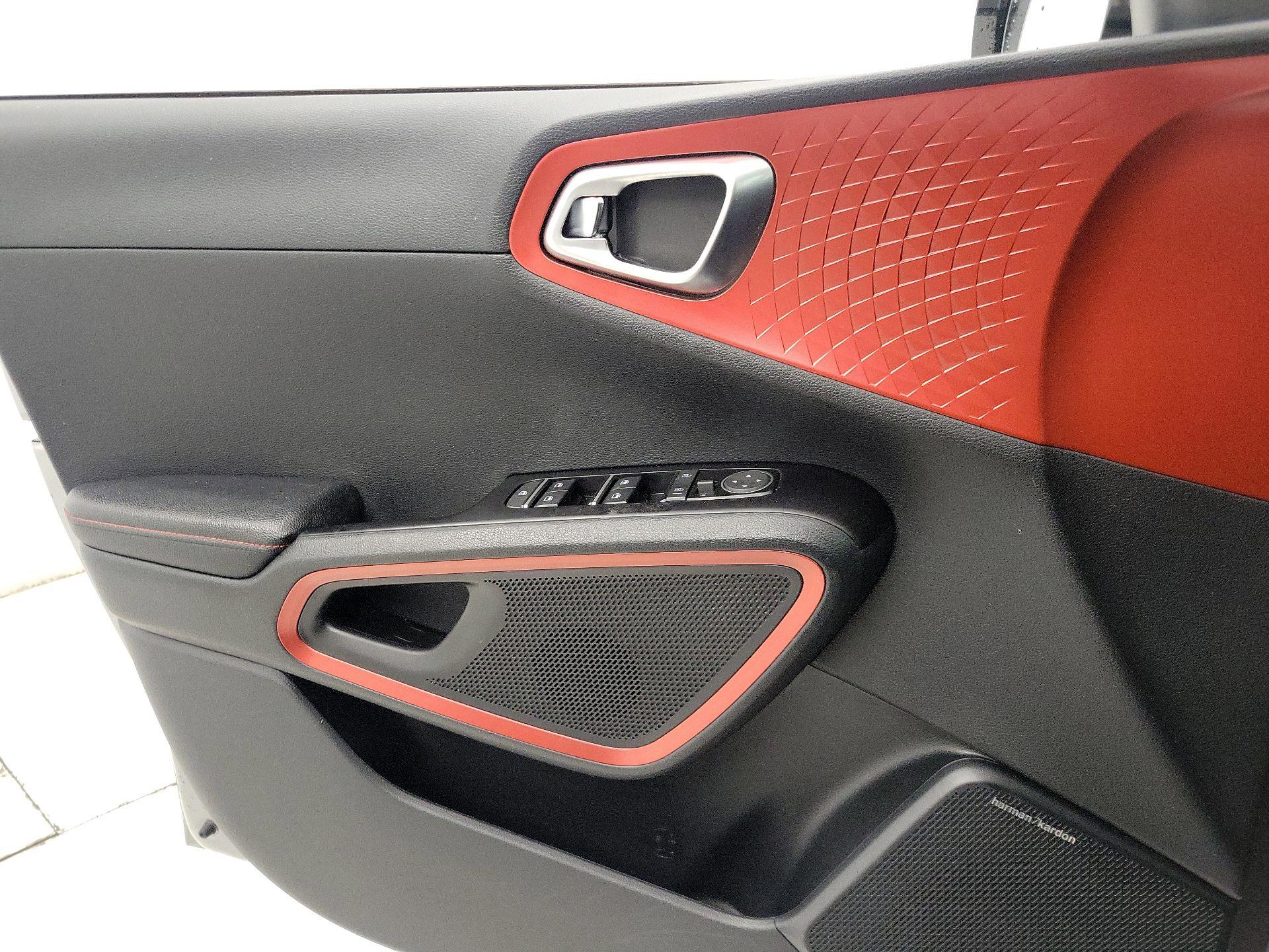 Thumbnail: 2023 Kia Soul - 12