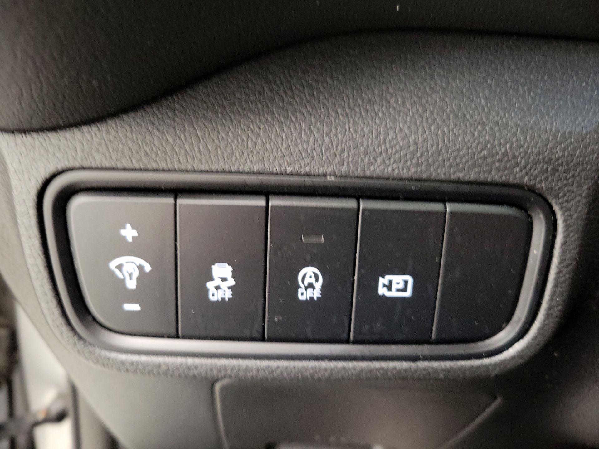 Thumbnail: 2023 Kia Soul - 13