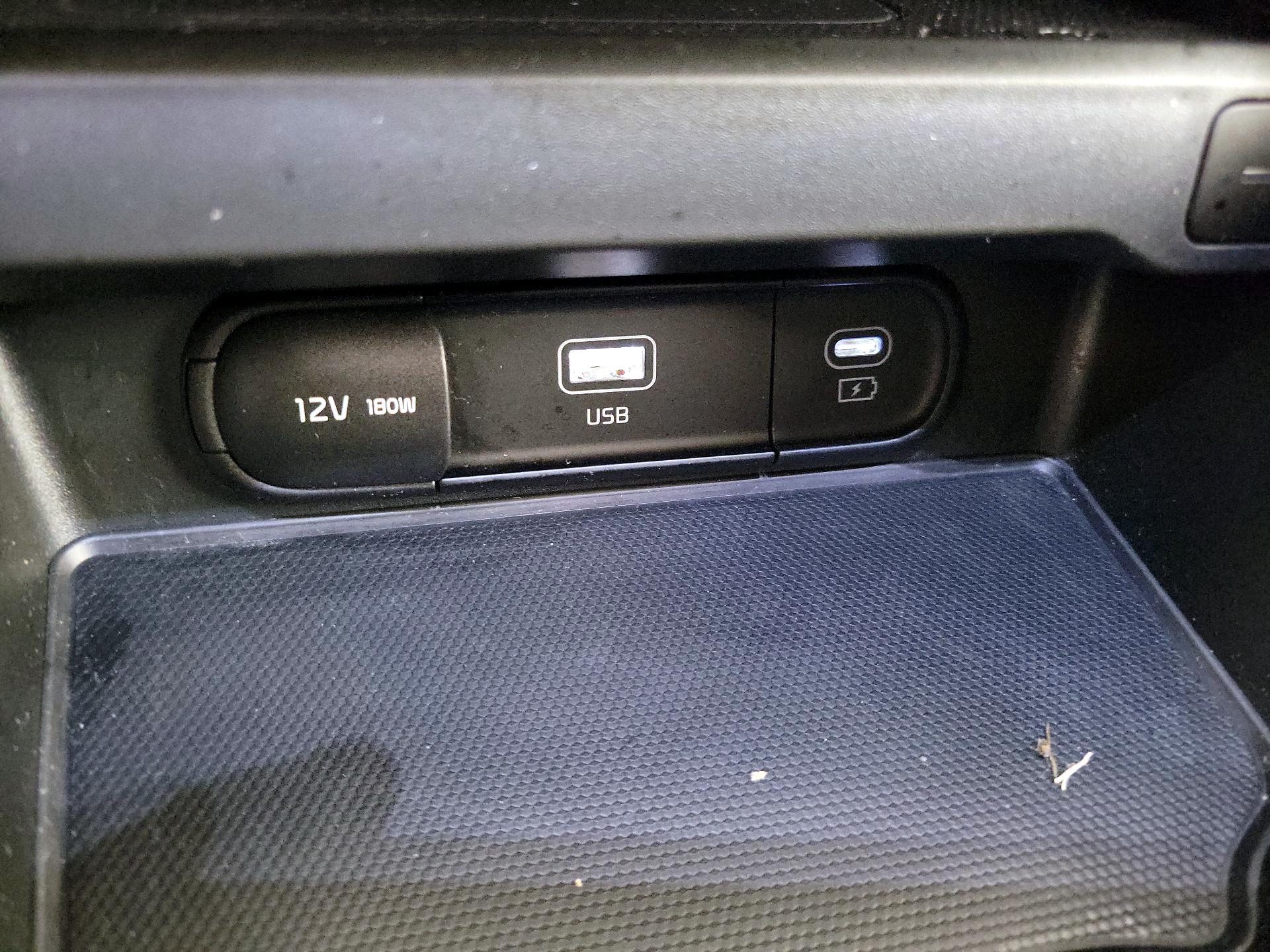 Thumbnail: 2023 Kia Soul - 19