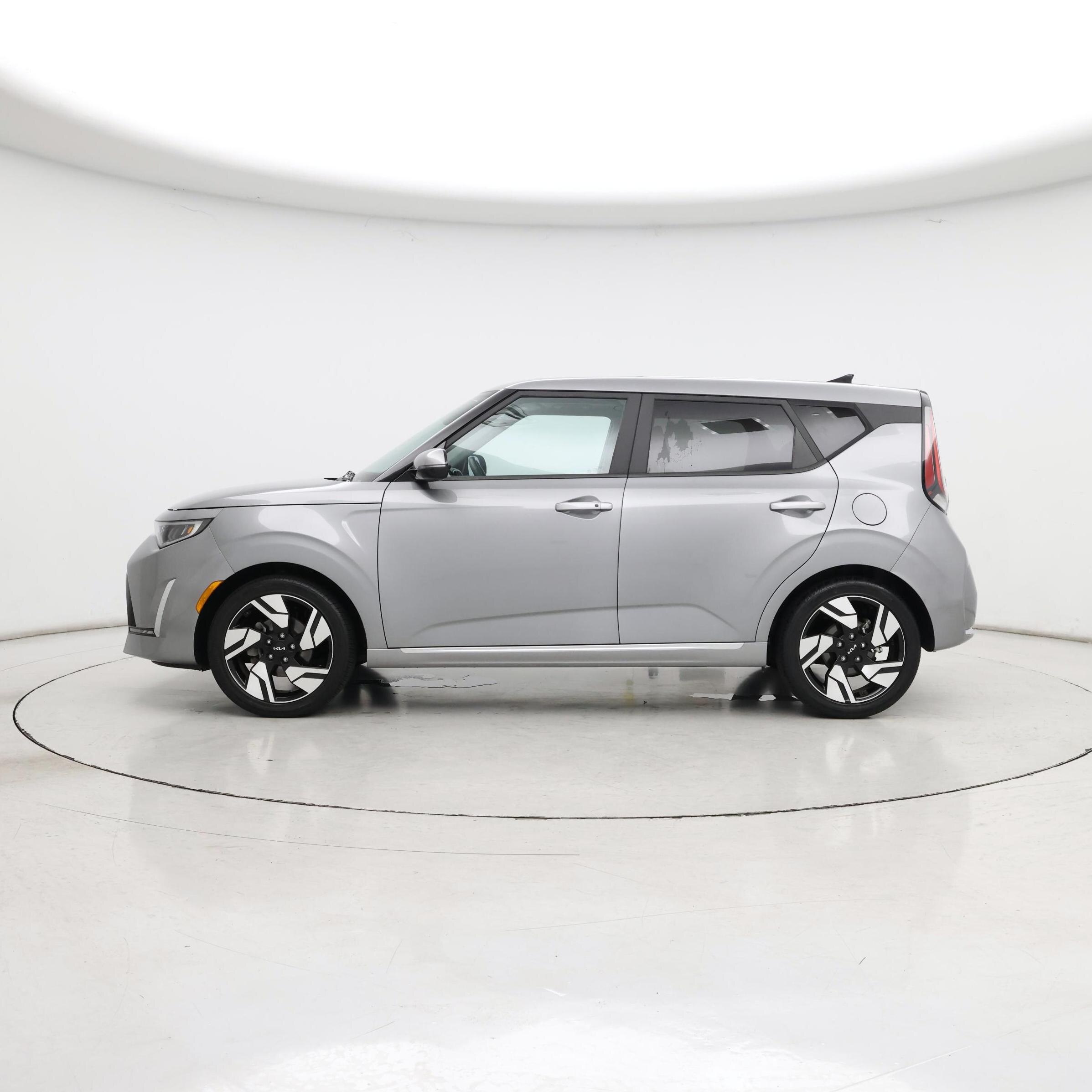 Thumbnail: 2023 Kia Soul - 3