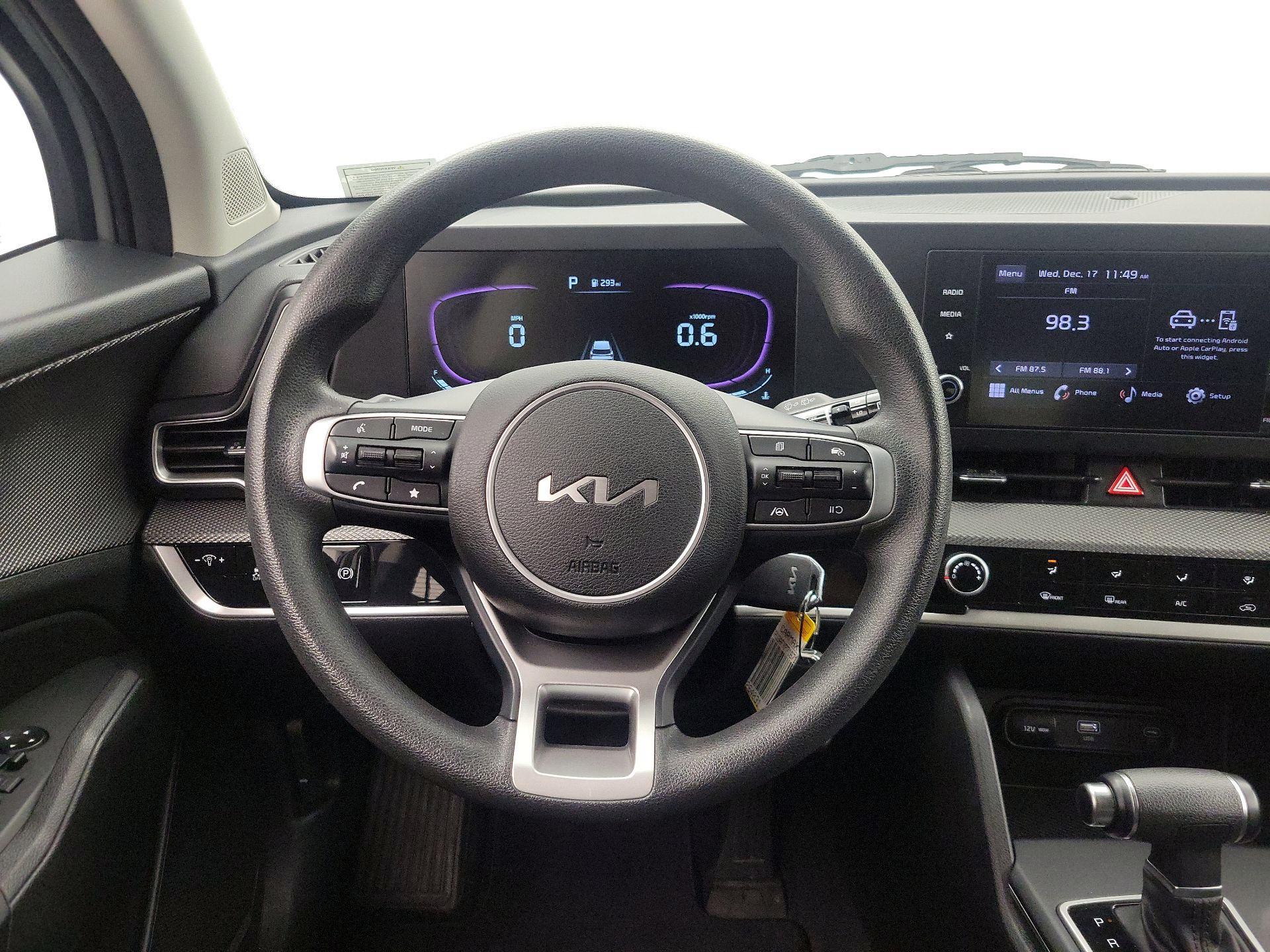 Thumbnail: 2023 Kia Sportage - 10