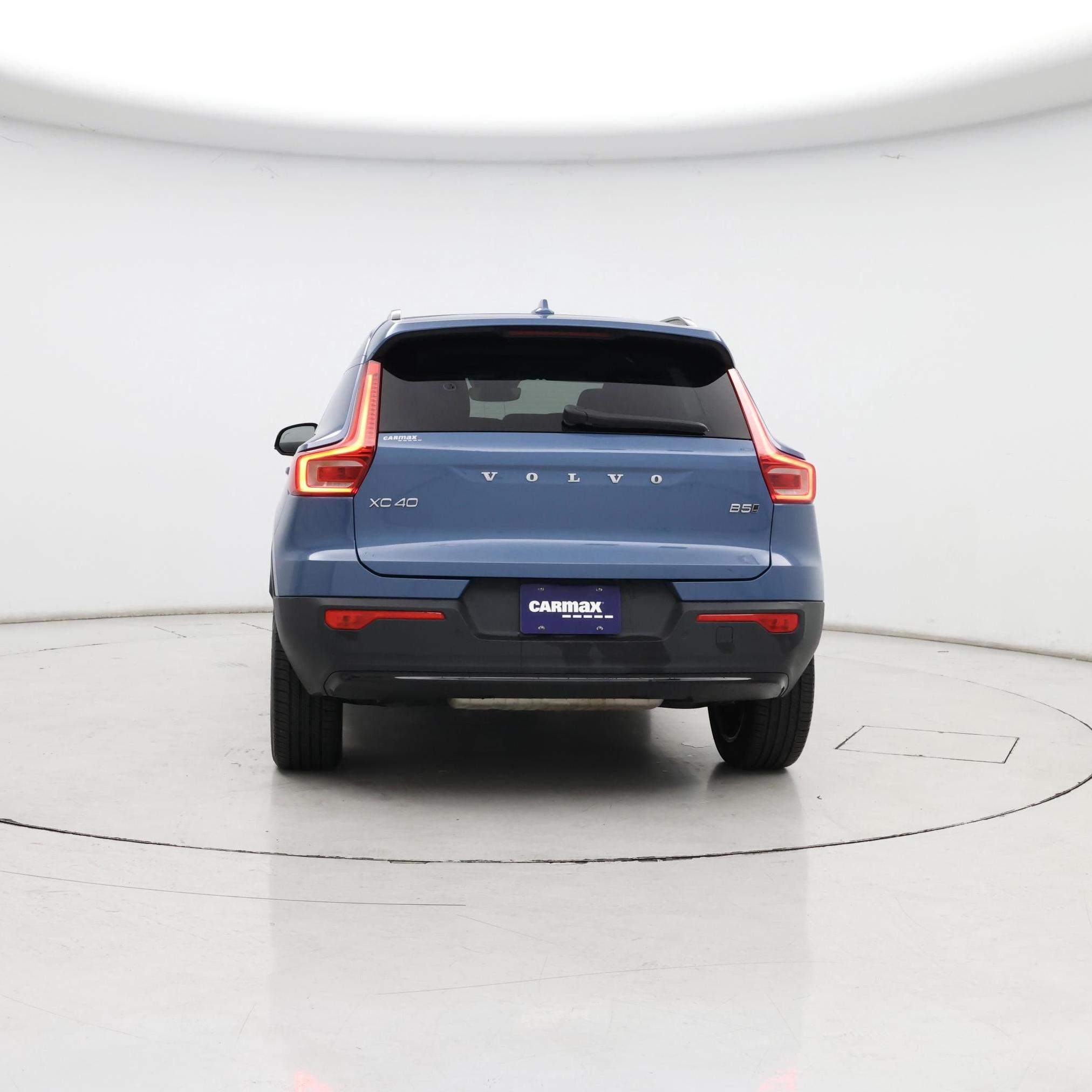 Thumbnail: 2024 Volvo XC40 - 6
