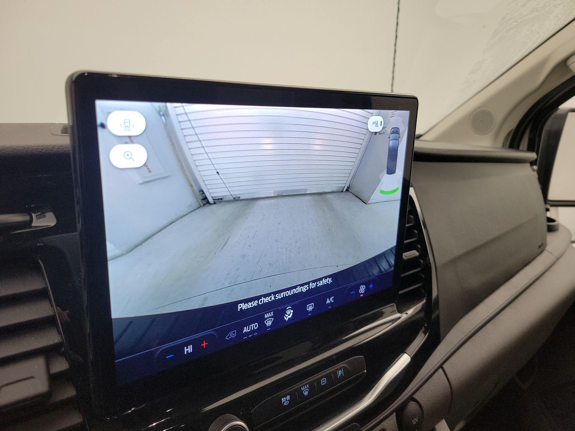 Thumbnail: 2023 Ford Transit Series - 15