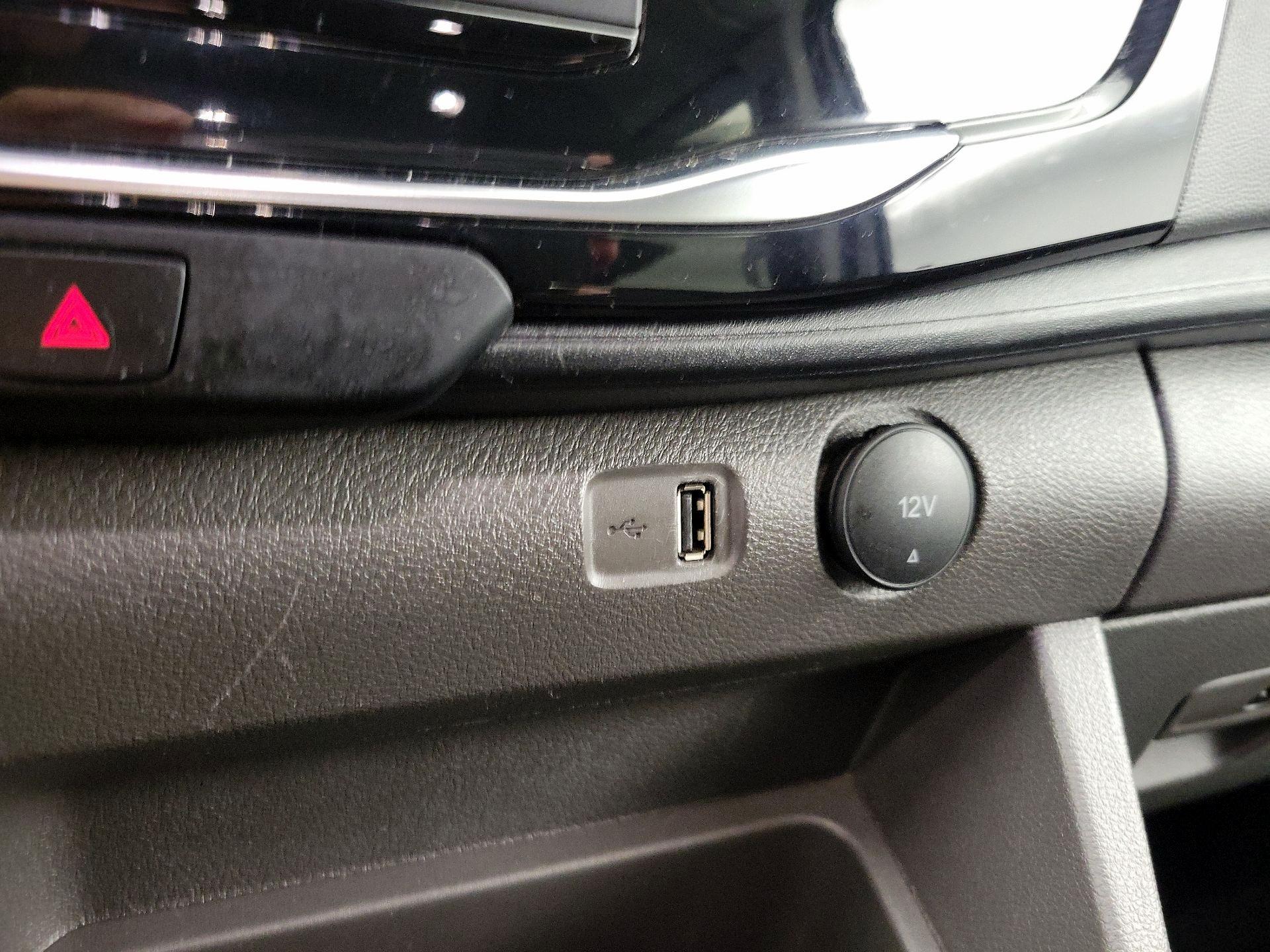 Thumbnail: 2023 Ford Transit Series - 19