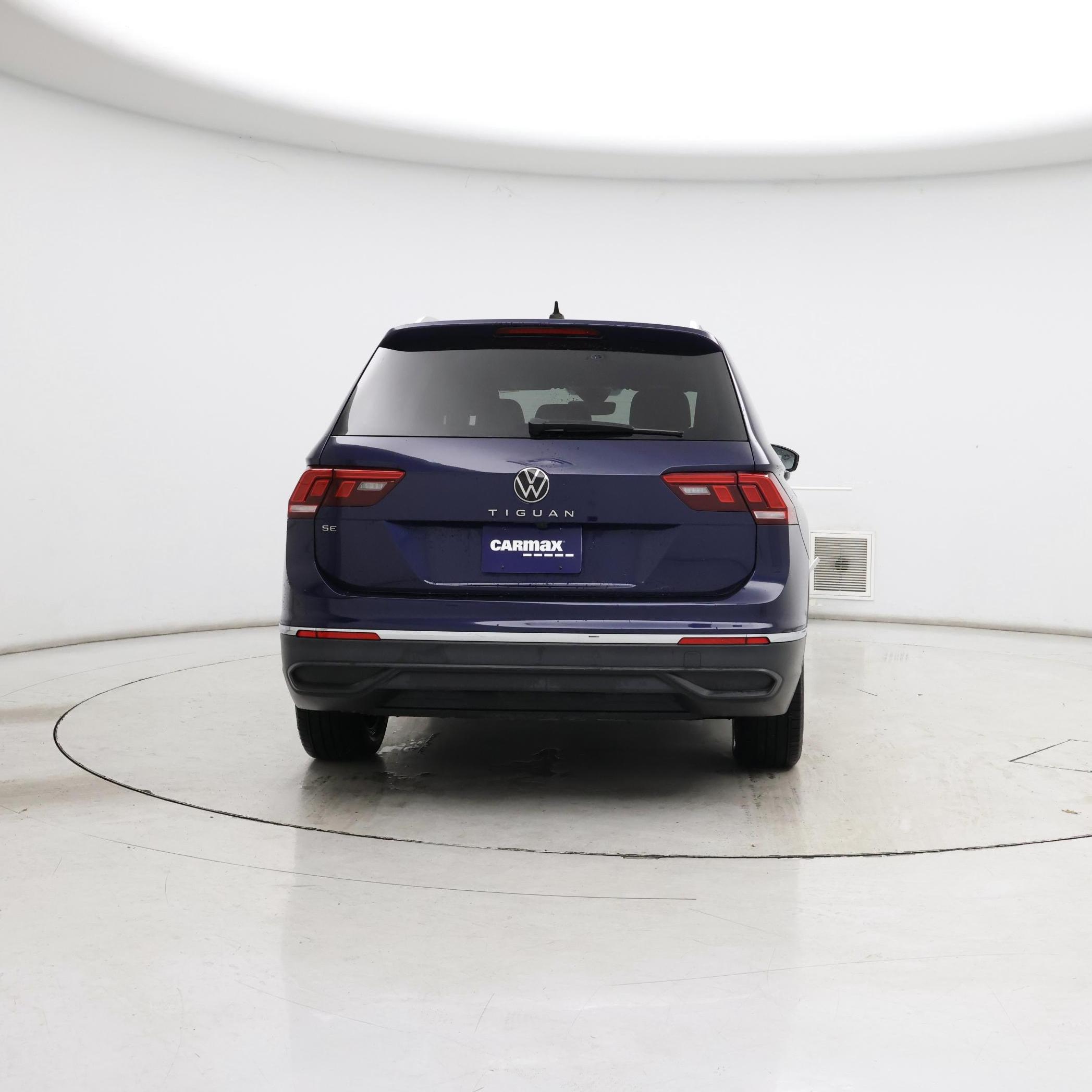 Thumbnail: 2022 Volkswagen Tiguan - 6