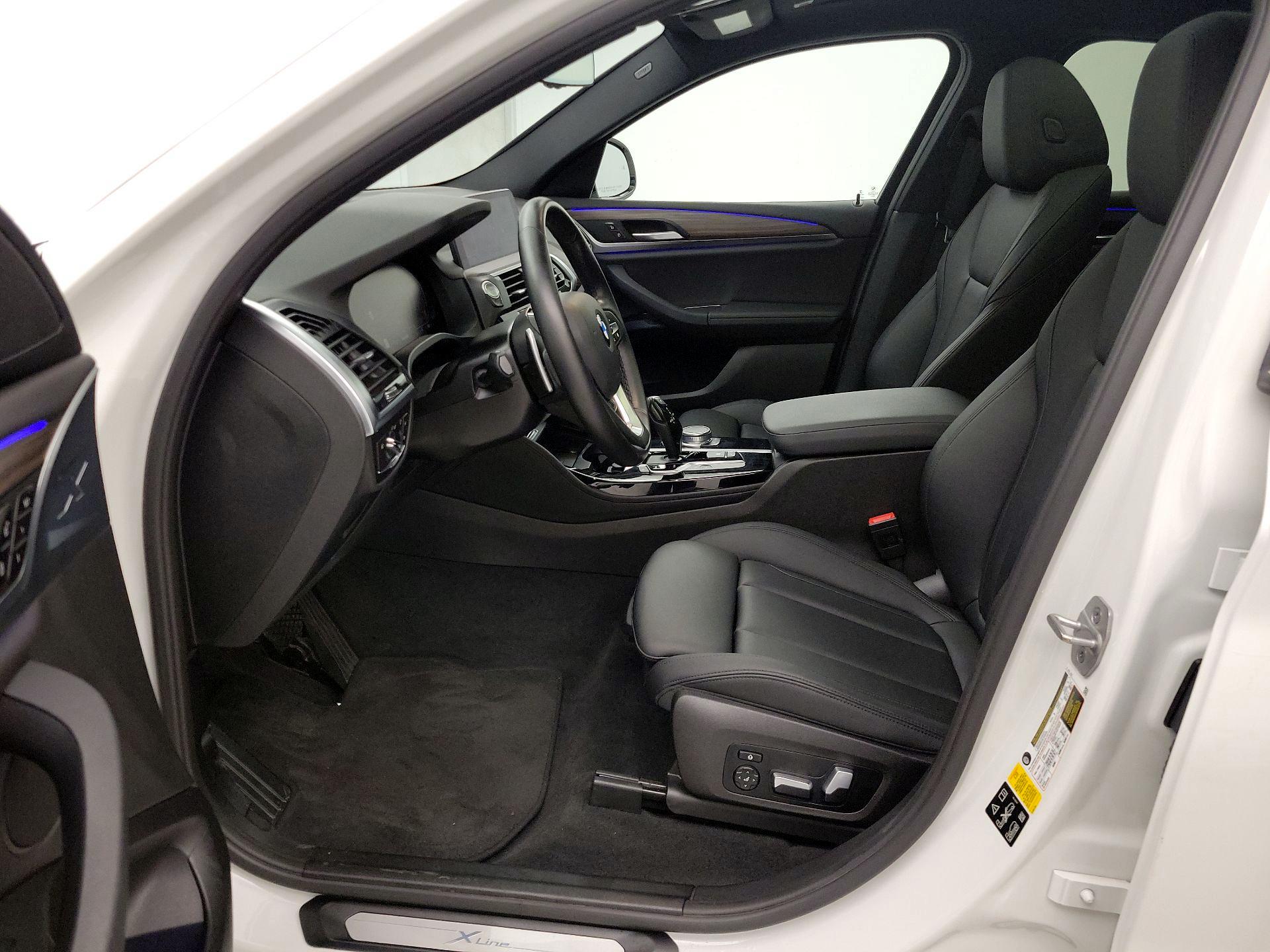 Thumbnail: 2021 BMW X4 - 11