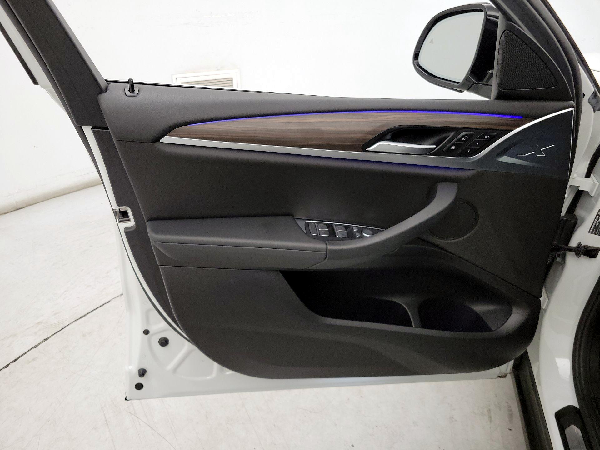 Thumbnail: 2021 BMW X4 - 12