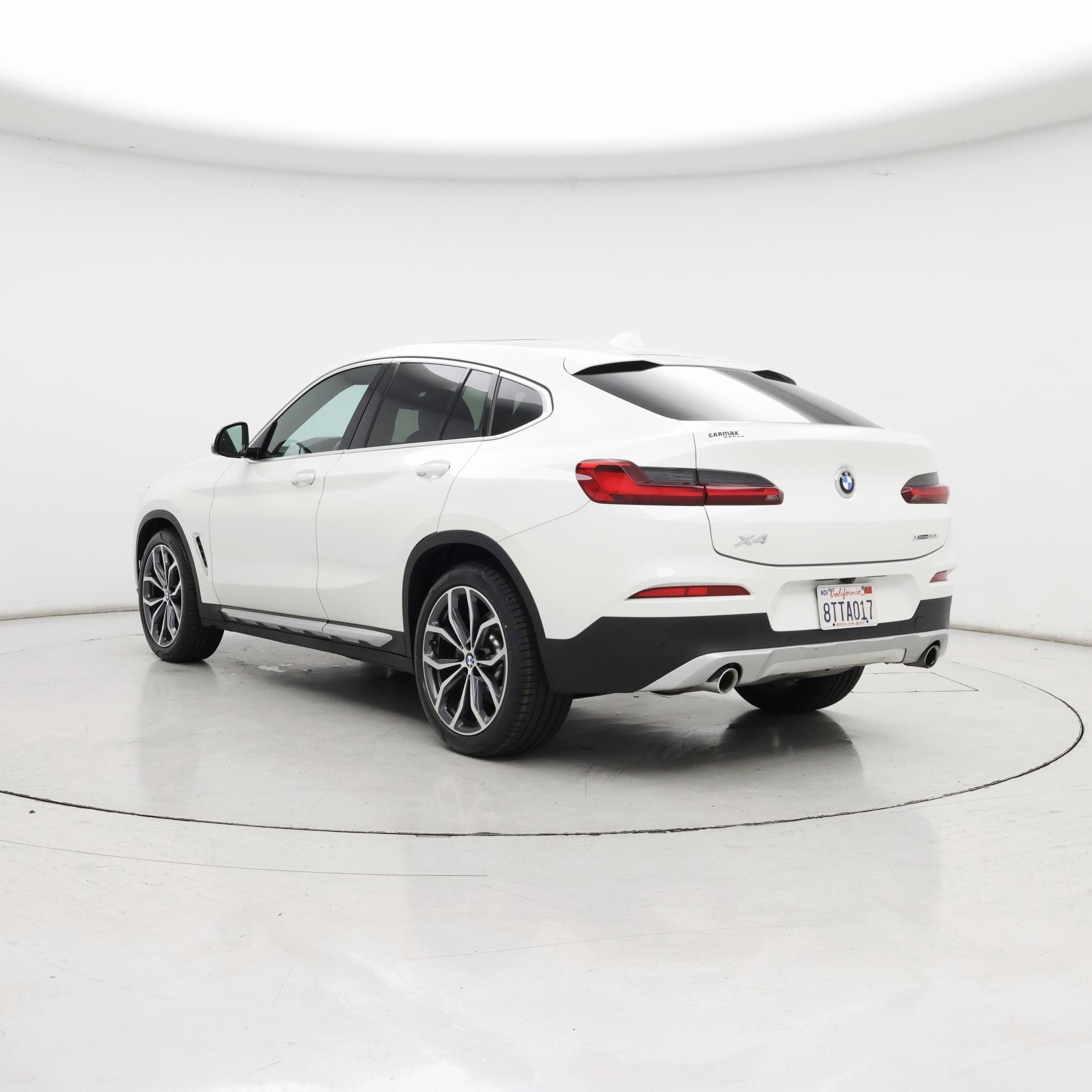 Thumbnail: 2021 BMW X4 - 2