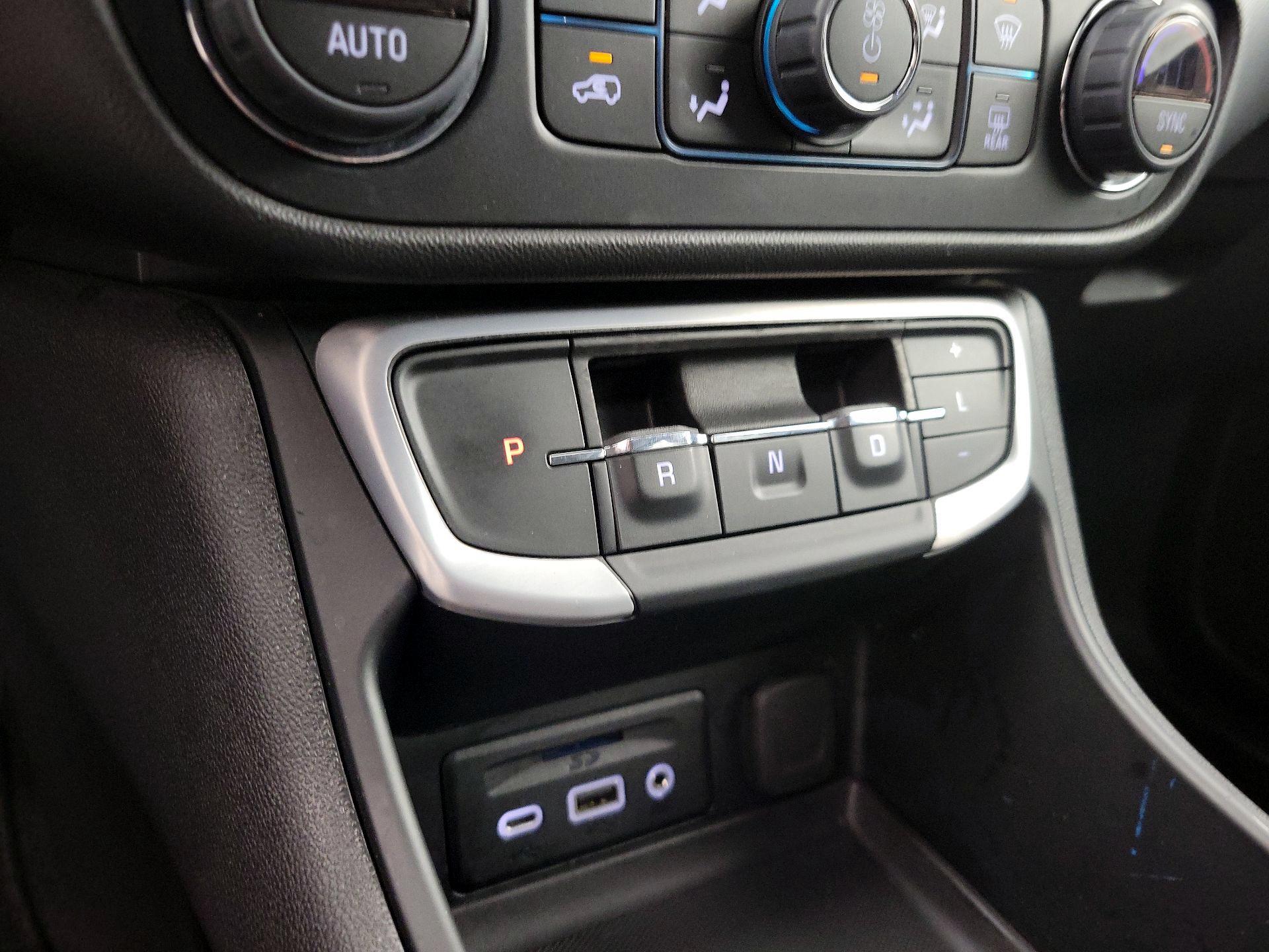 Thumbnail: 2024 GMC Terrain - 17