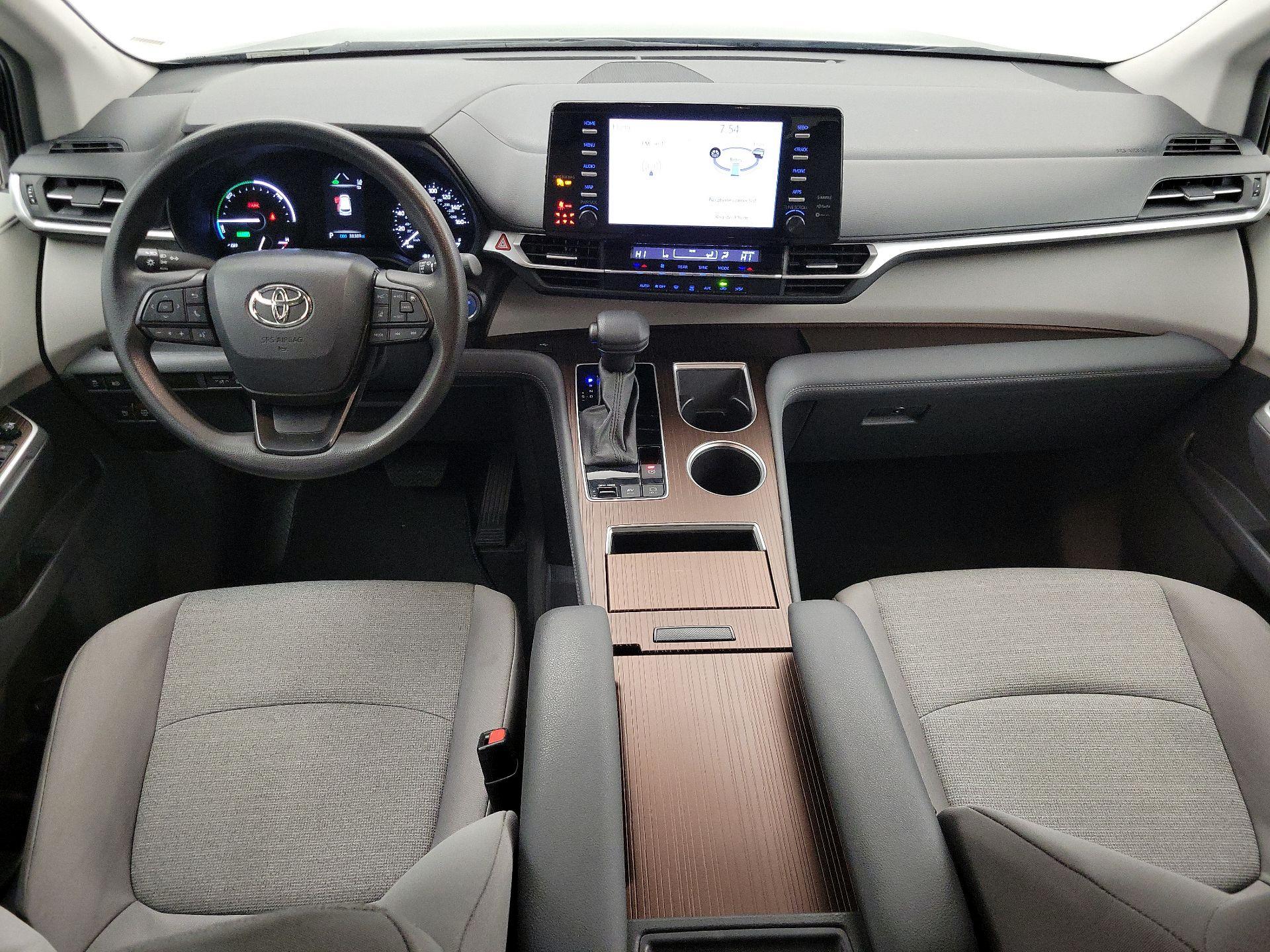 Thumbnail: 2024 Toyota Sienna - 9