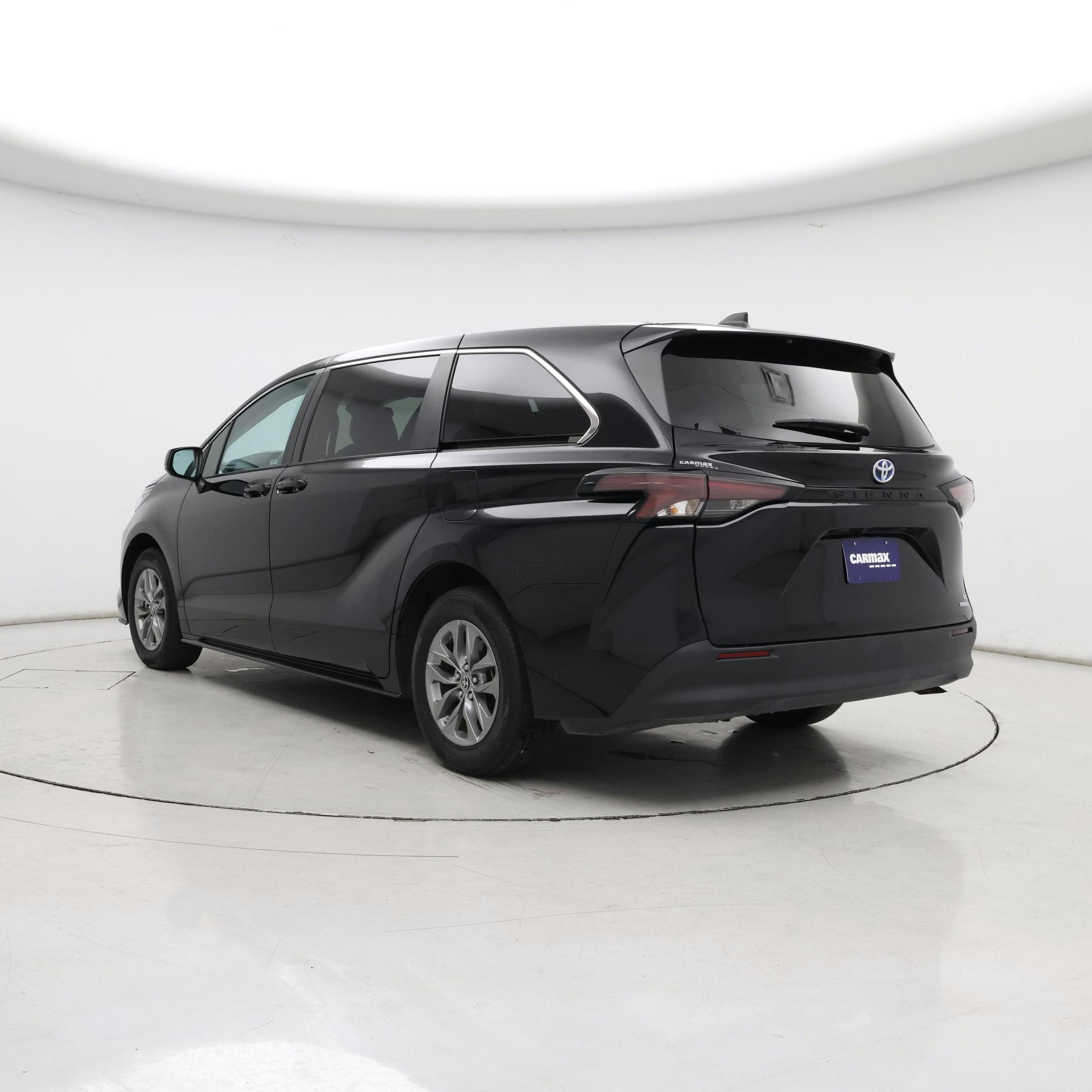 Thumbnail: 2024 Toyota Sienna - 2