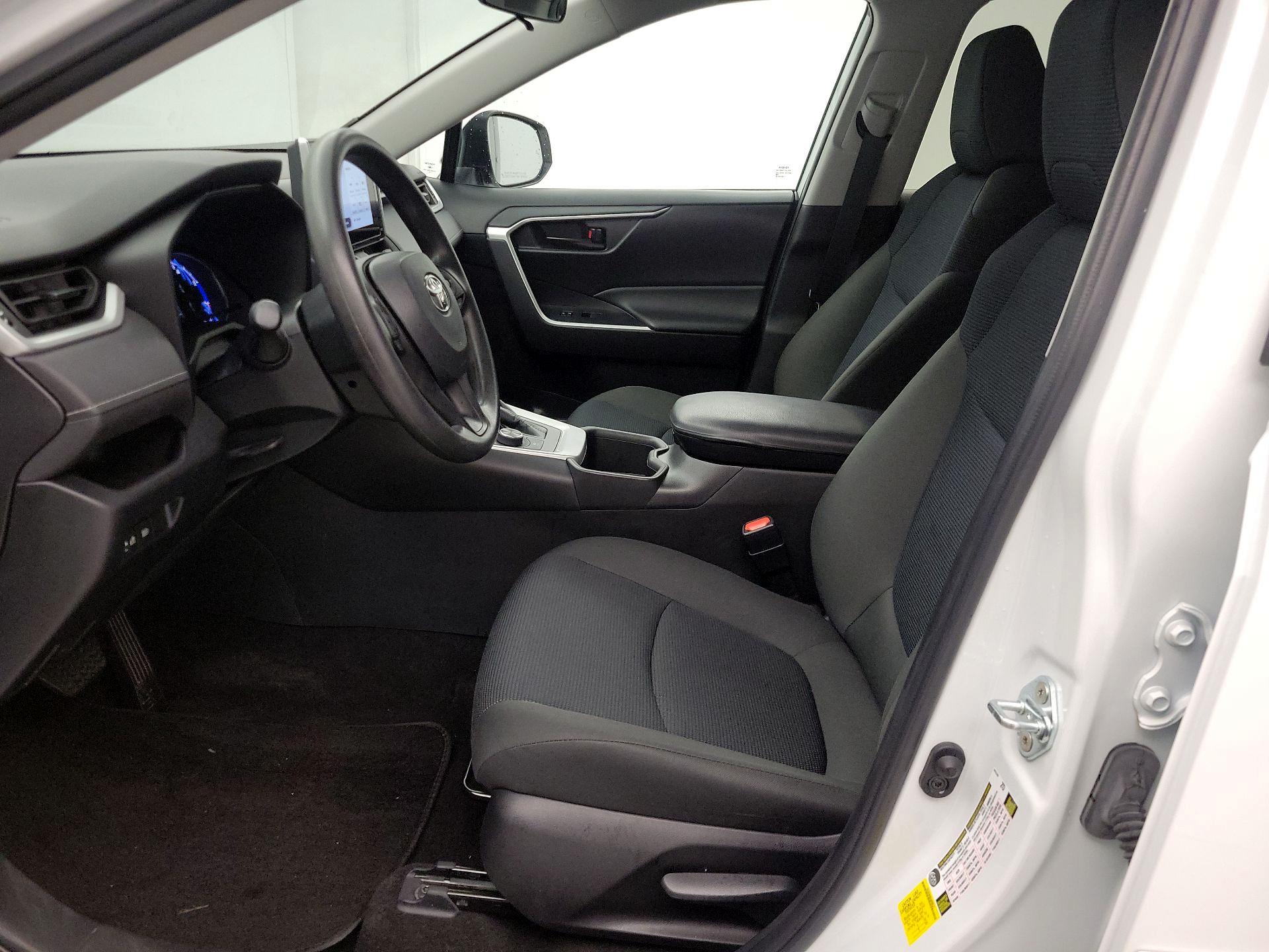 Thumbnail: 2023 Toyota RAV4 - 11