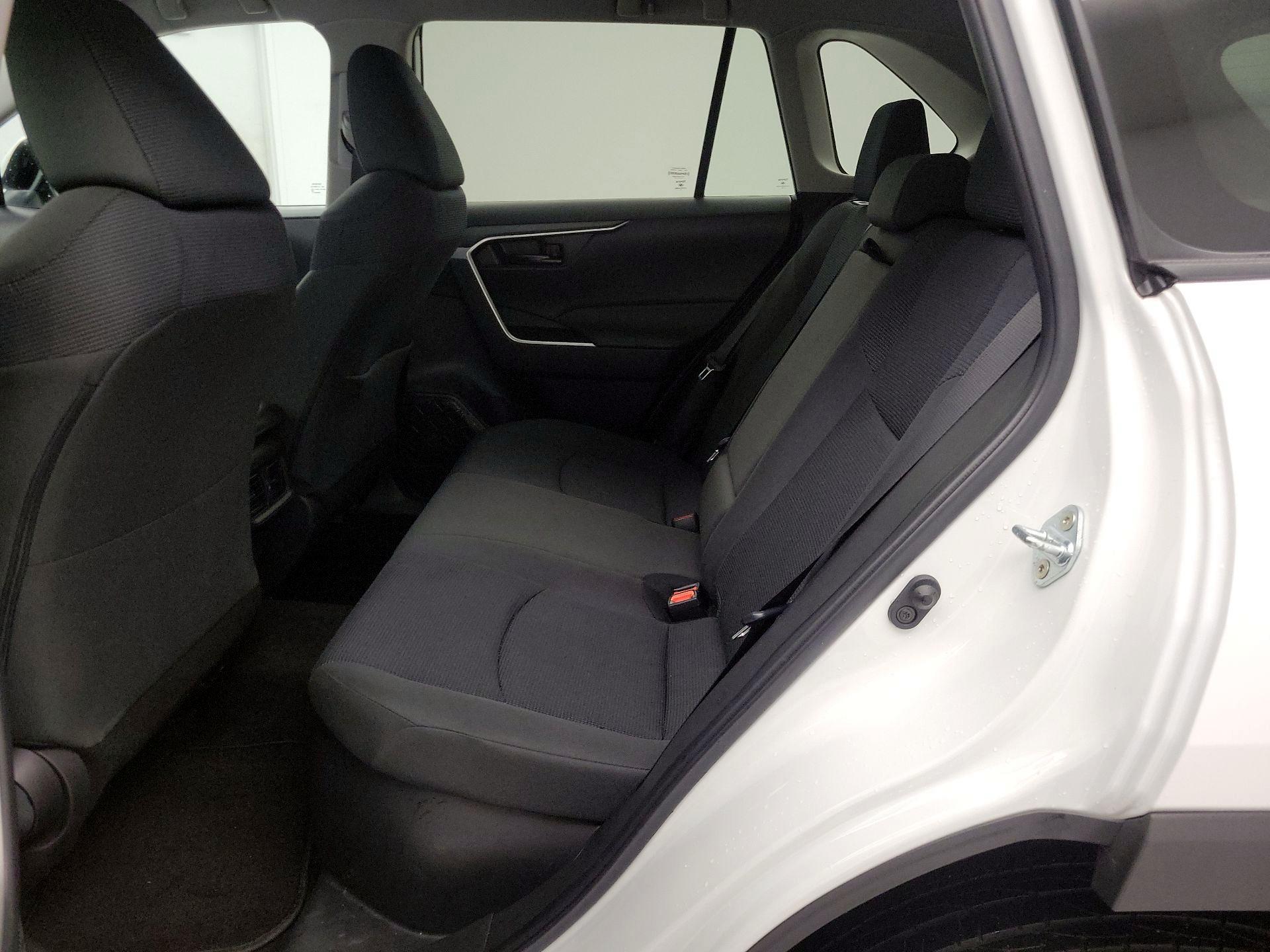 Thumbnail: 2023 Toyota RAV4 - 19