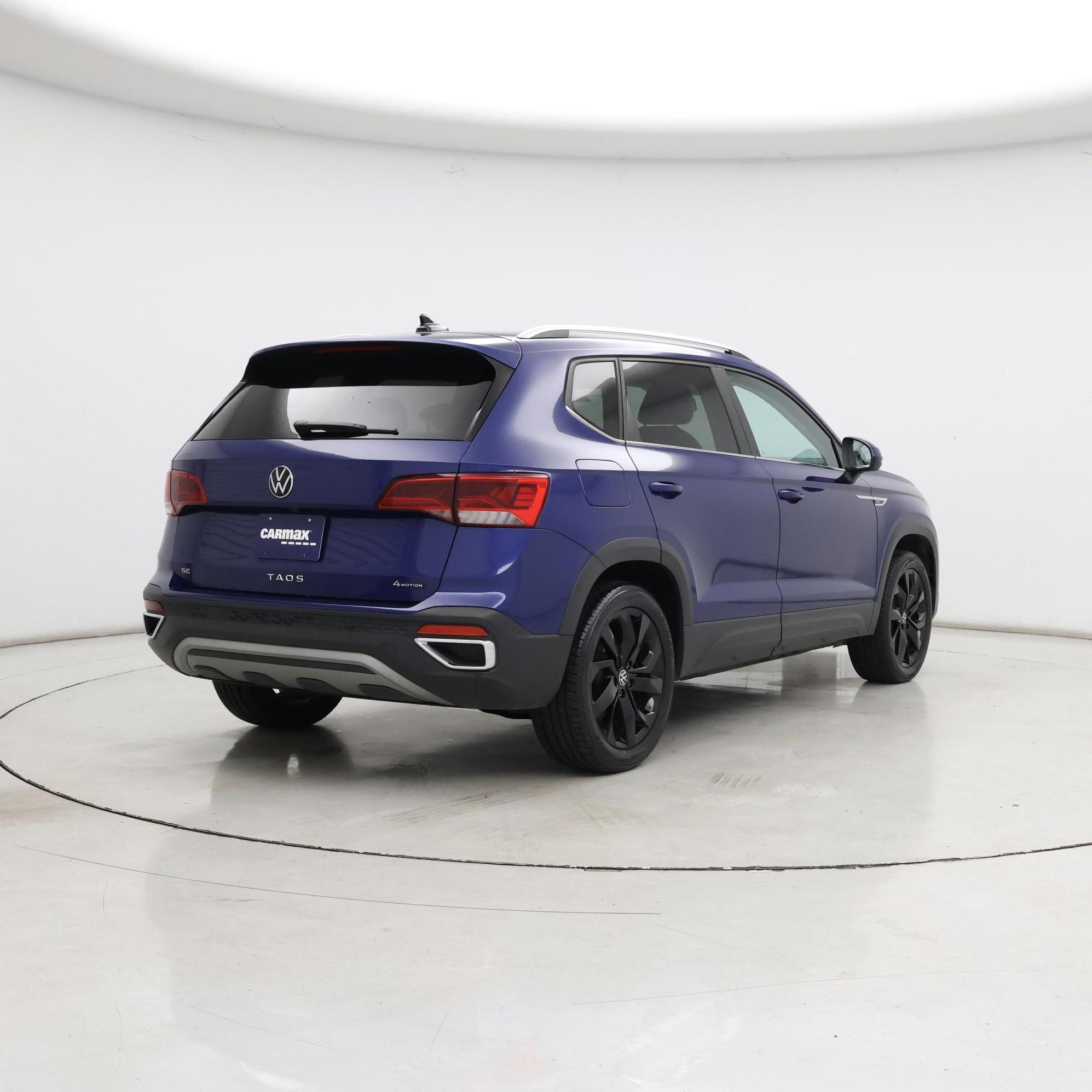 Thumbnail: 2022 Volkswagen Taos - 8