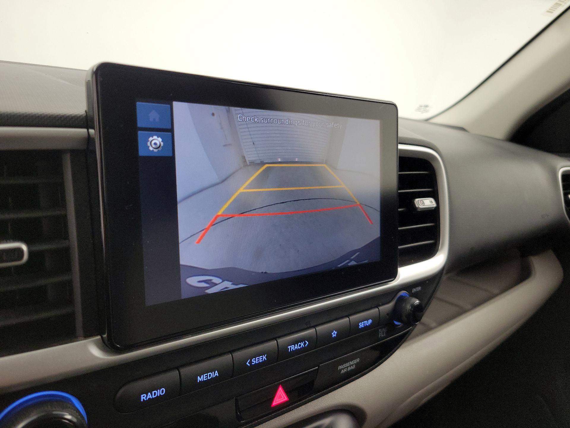 Thumbnail: 2023 Hyundai Venue - 14