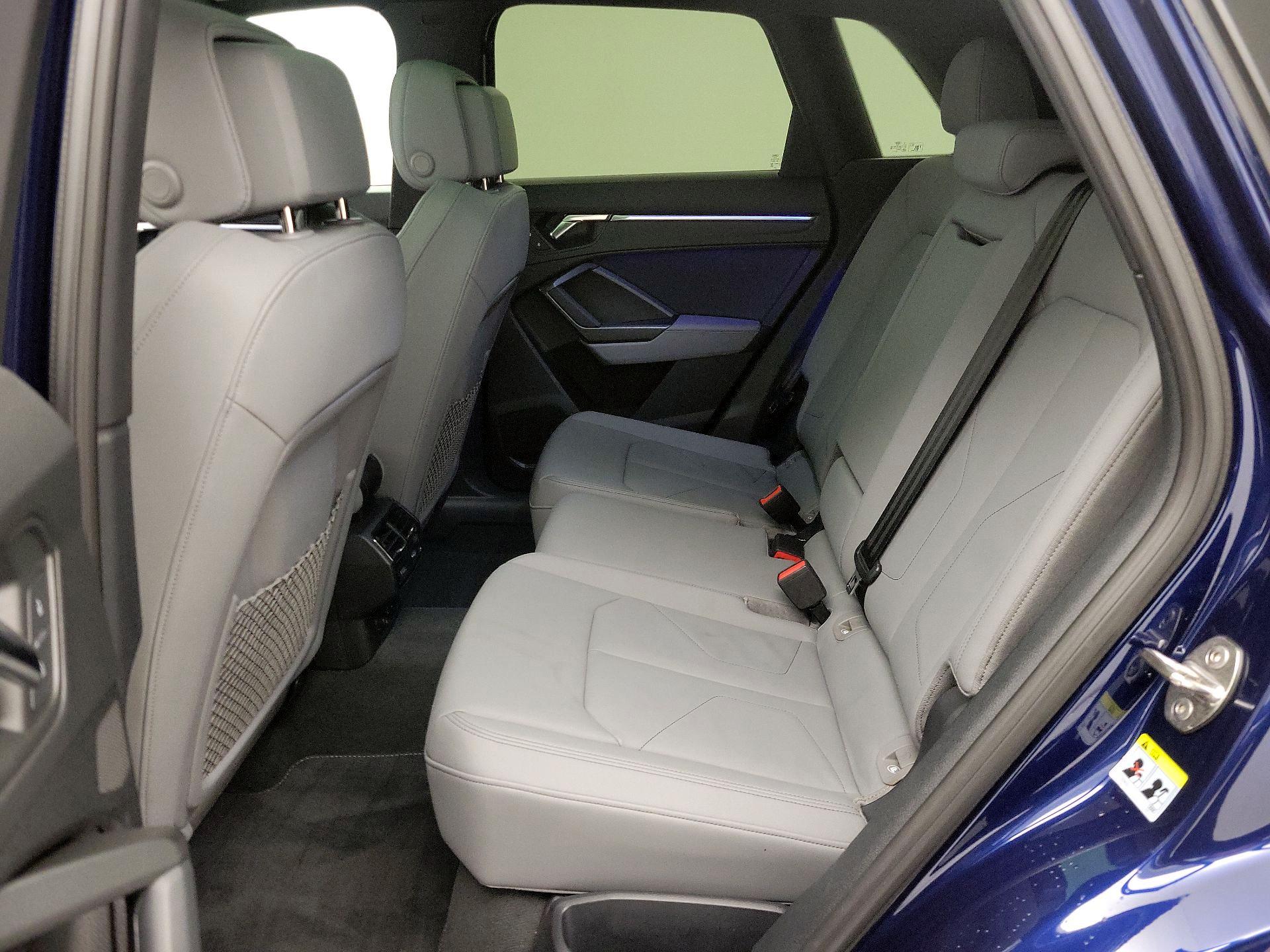 Thumbnail: 2023 Audi Q3 - 19