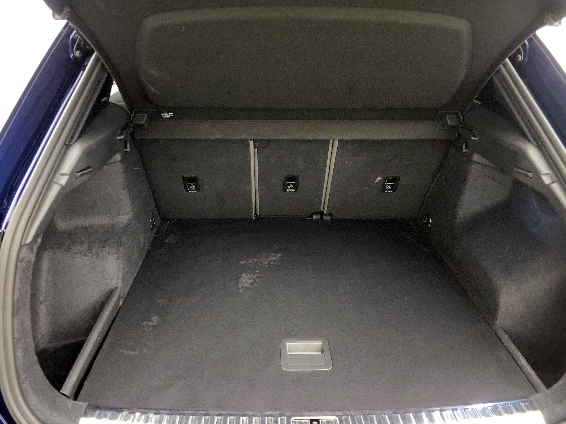 Thumbnail: 2023 Audi Q3 - 20