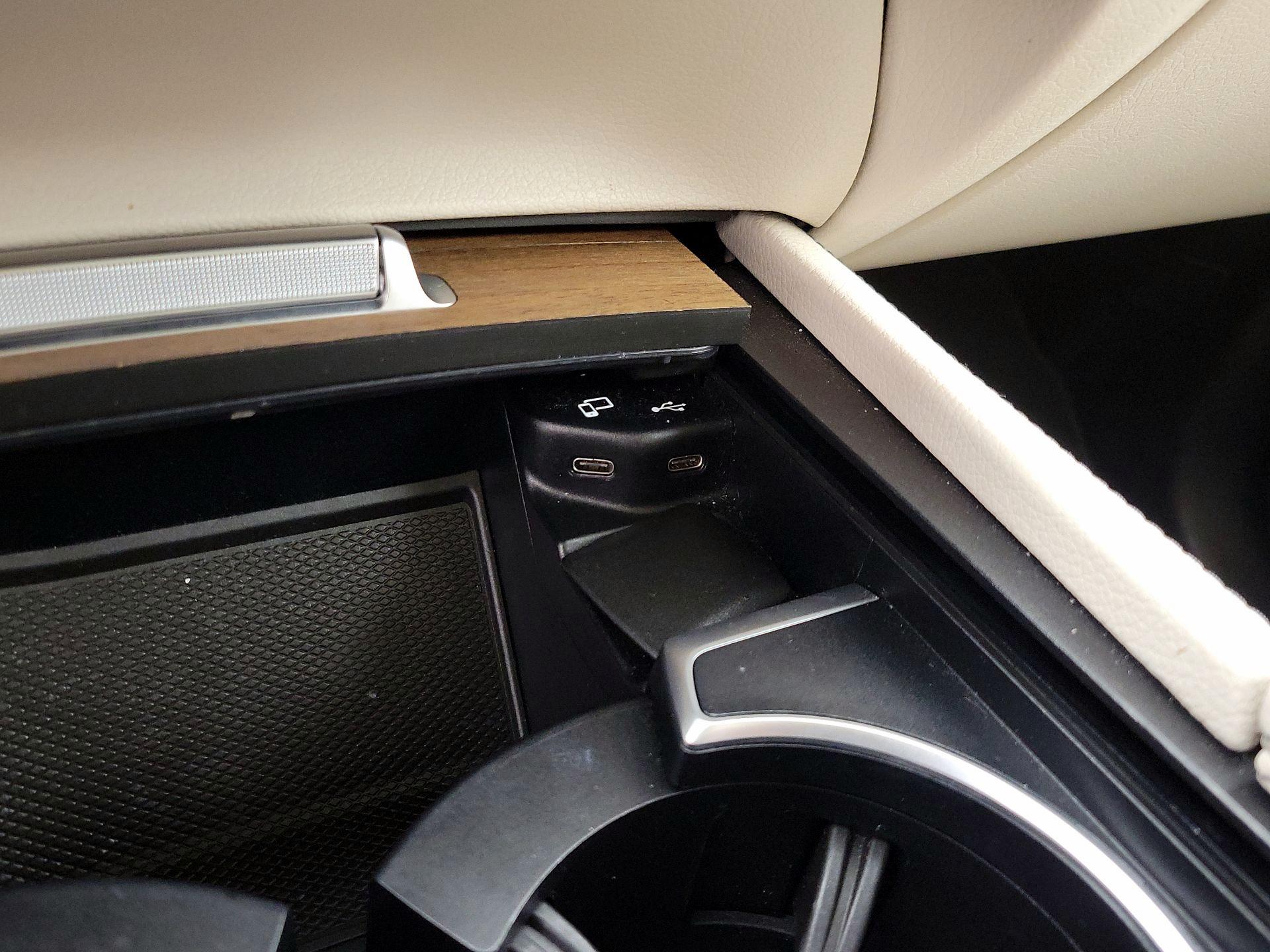 Thumbnail: 2022 Mercedes-Benz GLE - 19