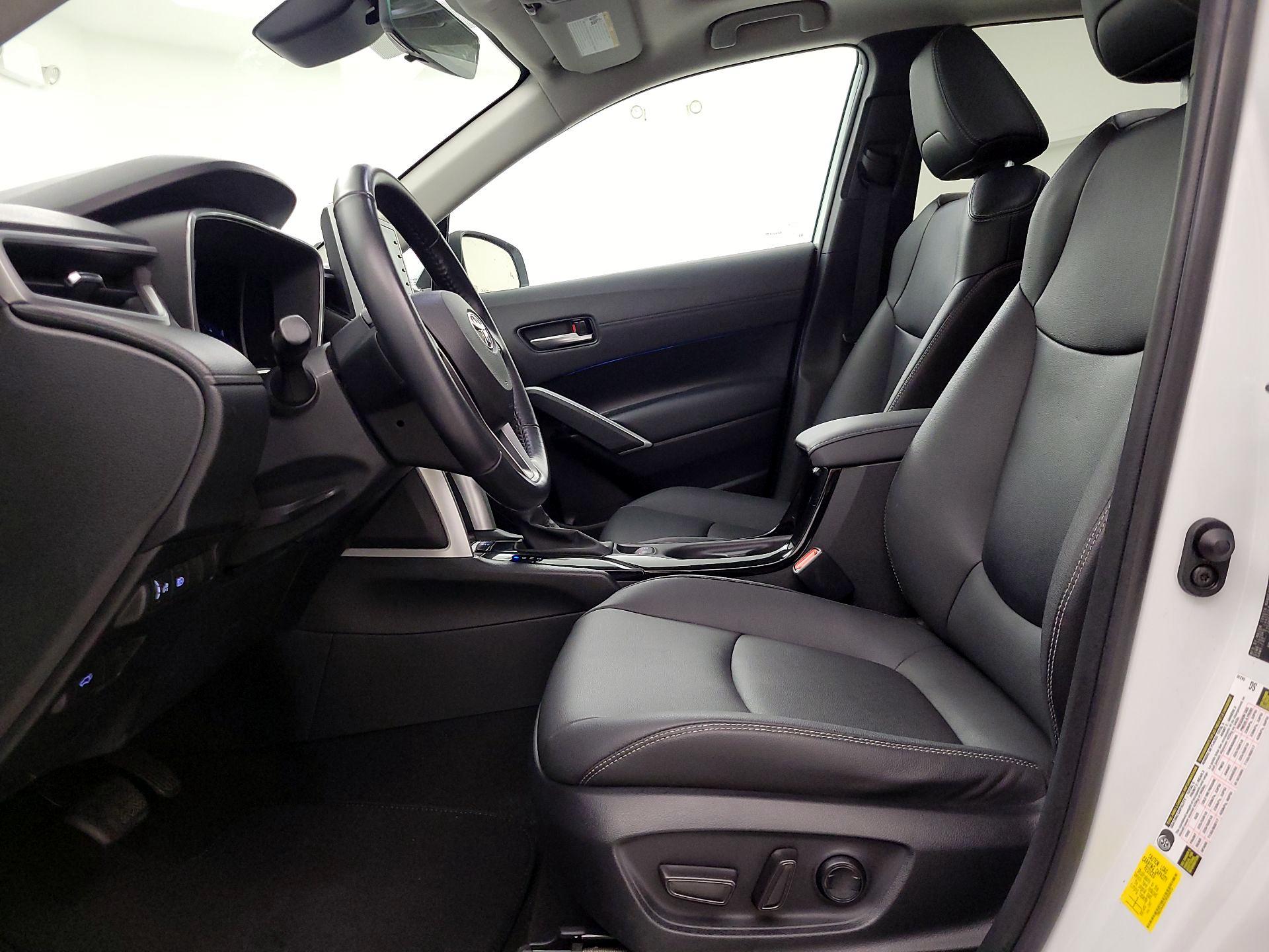 Thumbnail: 2022 Toyota Corolla Cross - 11