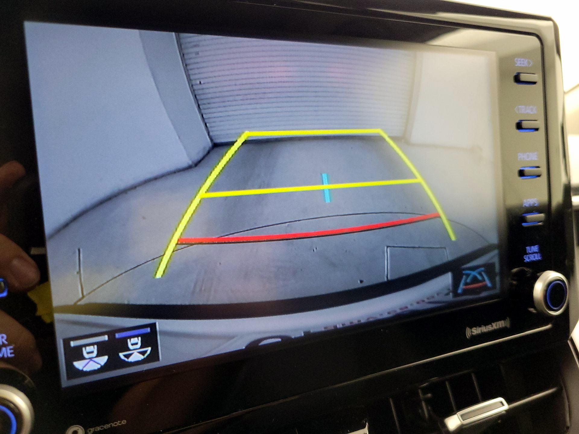 Thumbnail: 2022 Toyota Corolla Cross - 14