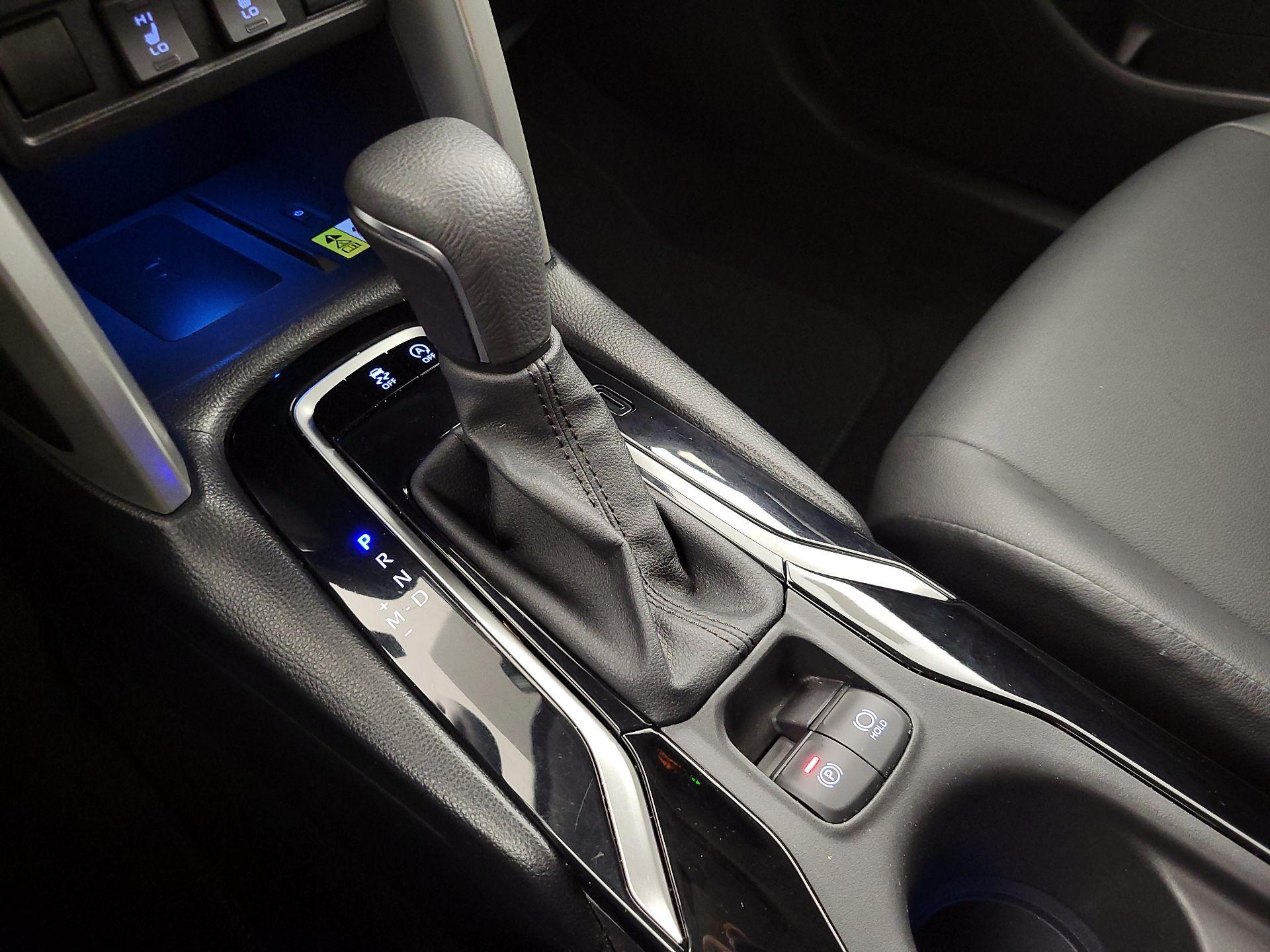 Thumbnail: 2022 Toyota Corolla Cross - 17