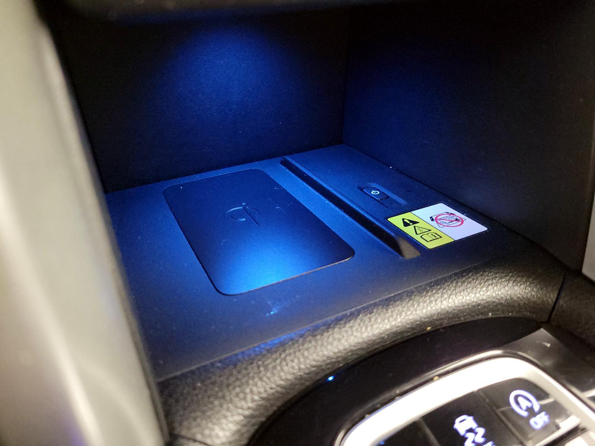 Thumbnail: 2022 Toyota Corolla Cross - 18