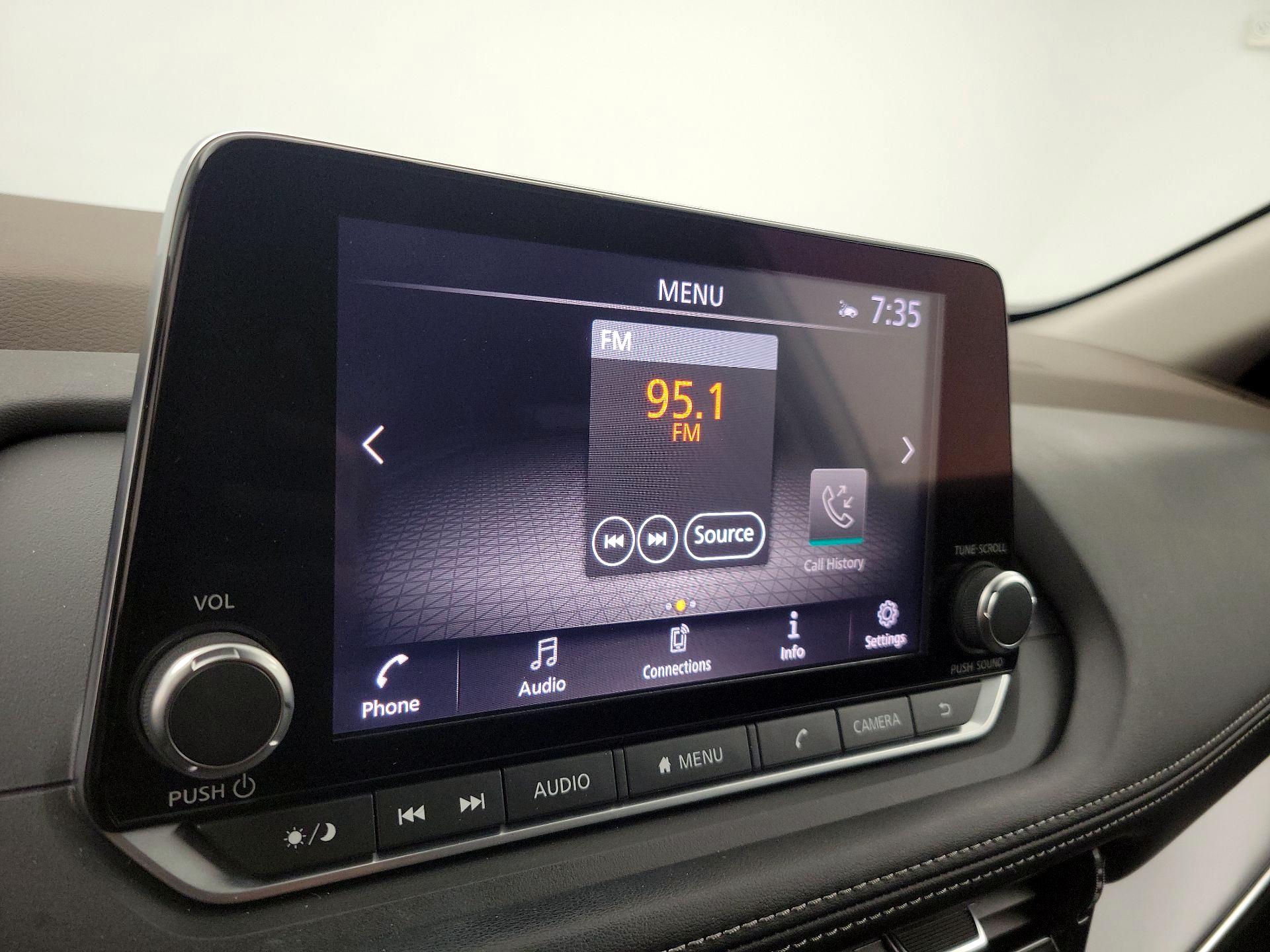 Thumbnail: 2021 Nissan Rogue - 15