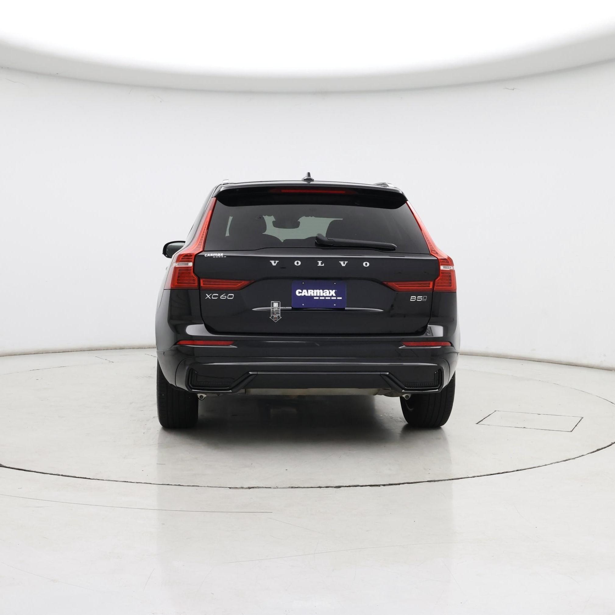 Thumbnail: 2025 Volvo XC60 - 6