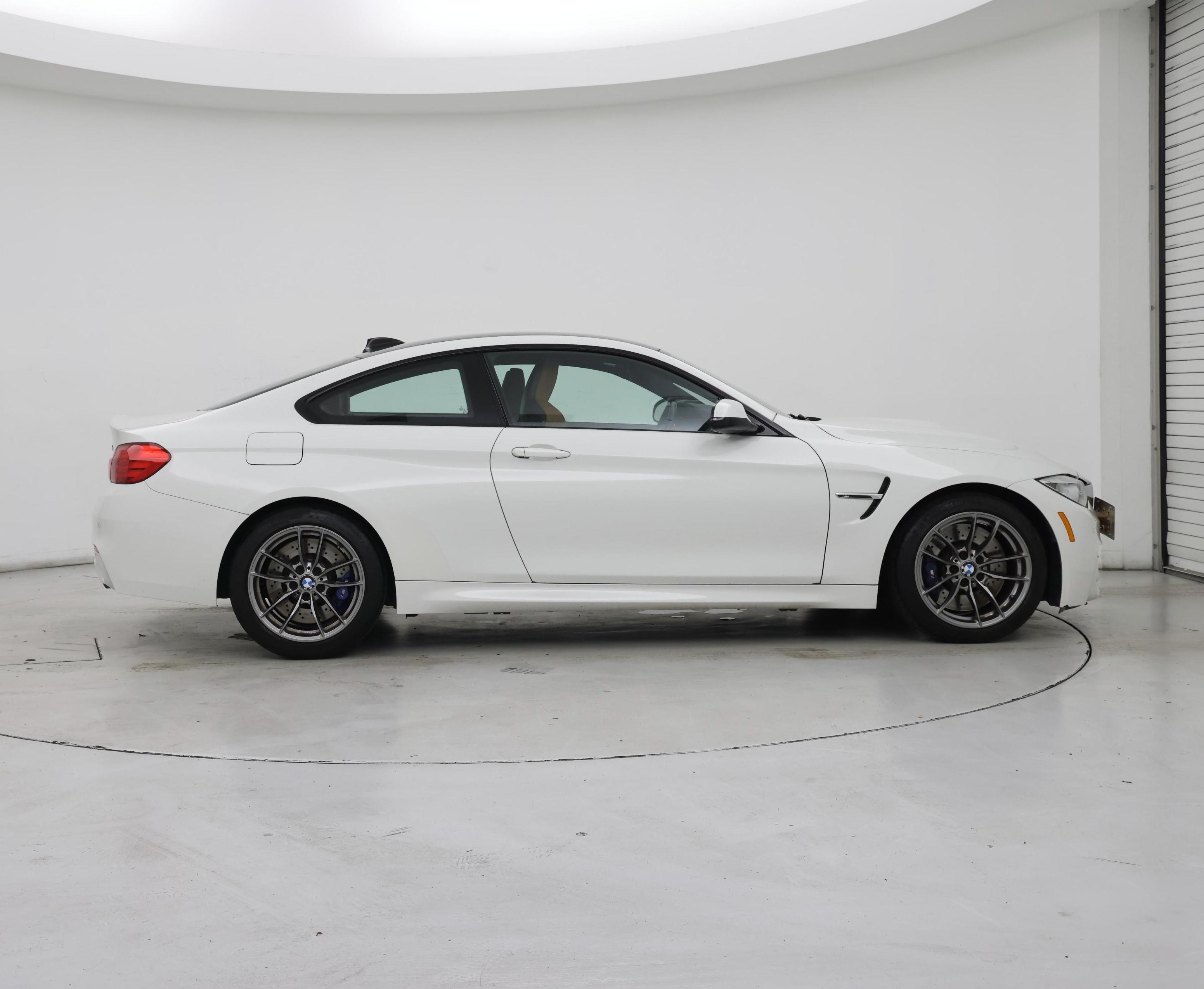 Thumbnail: 2016 BMW M4 - 7