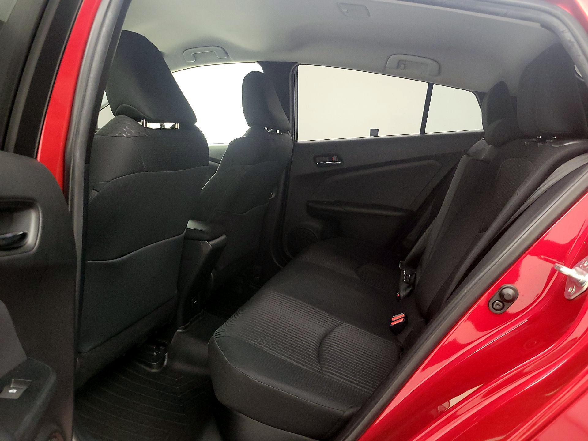 Thumbnail: 2017 Toyota Prius - 19