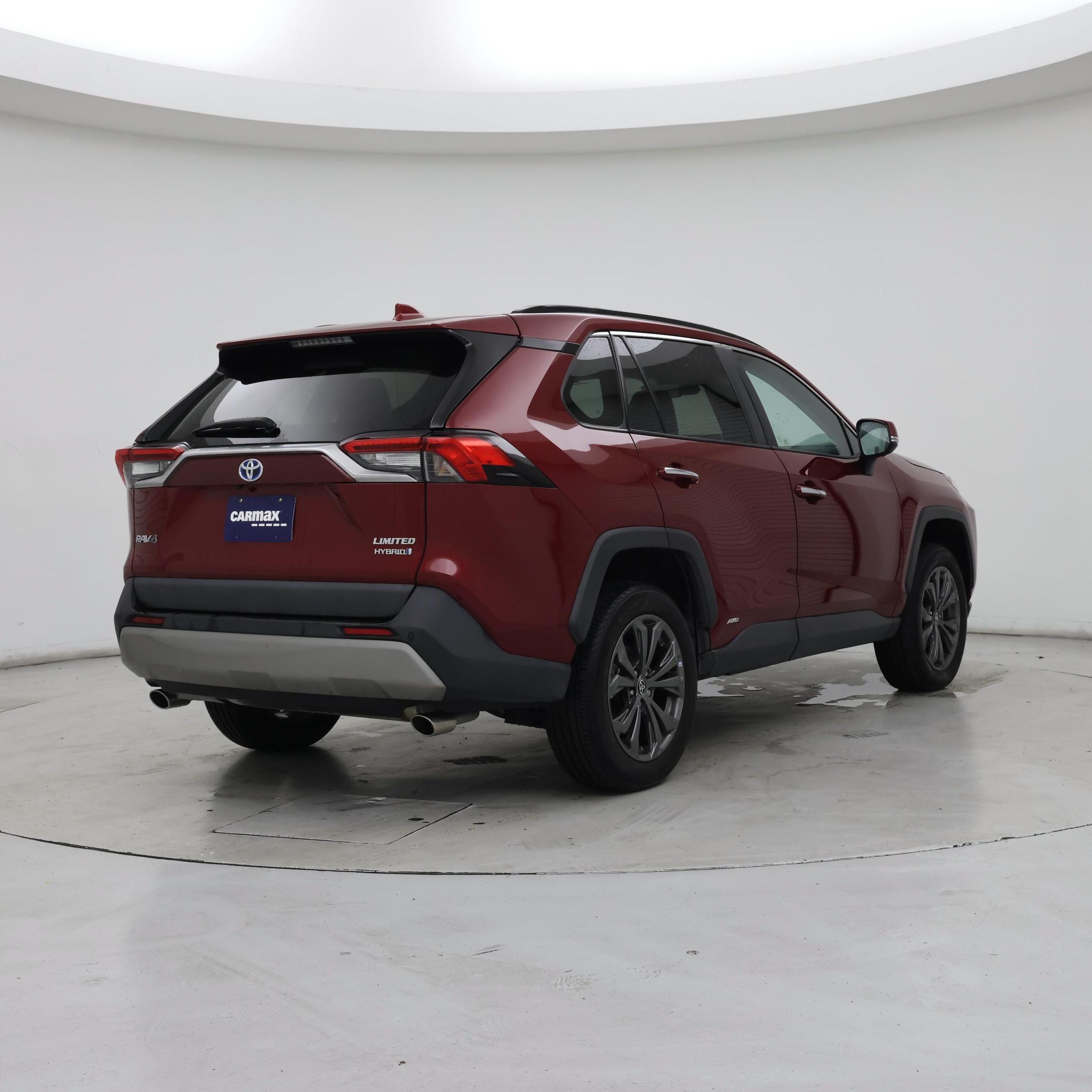 Thumbnail: 2022 Toyota RAV4 - 8