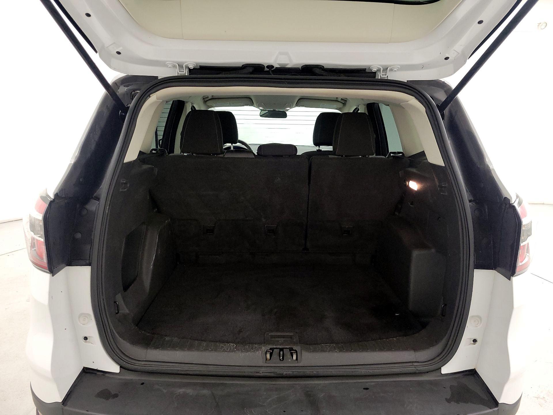 Thumbnail: 2017 Ford Escape - 20