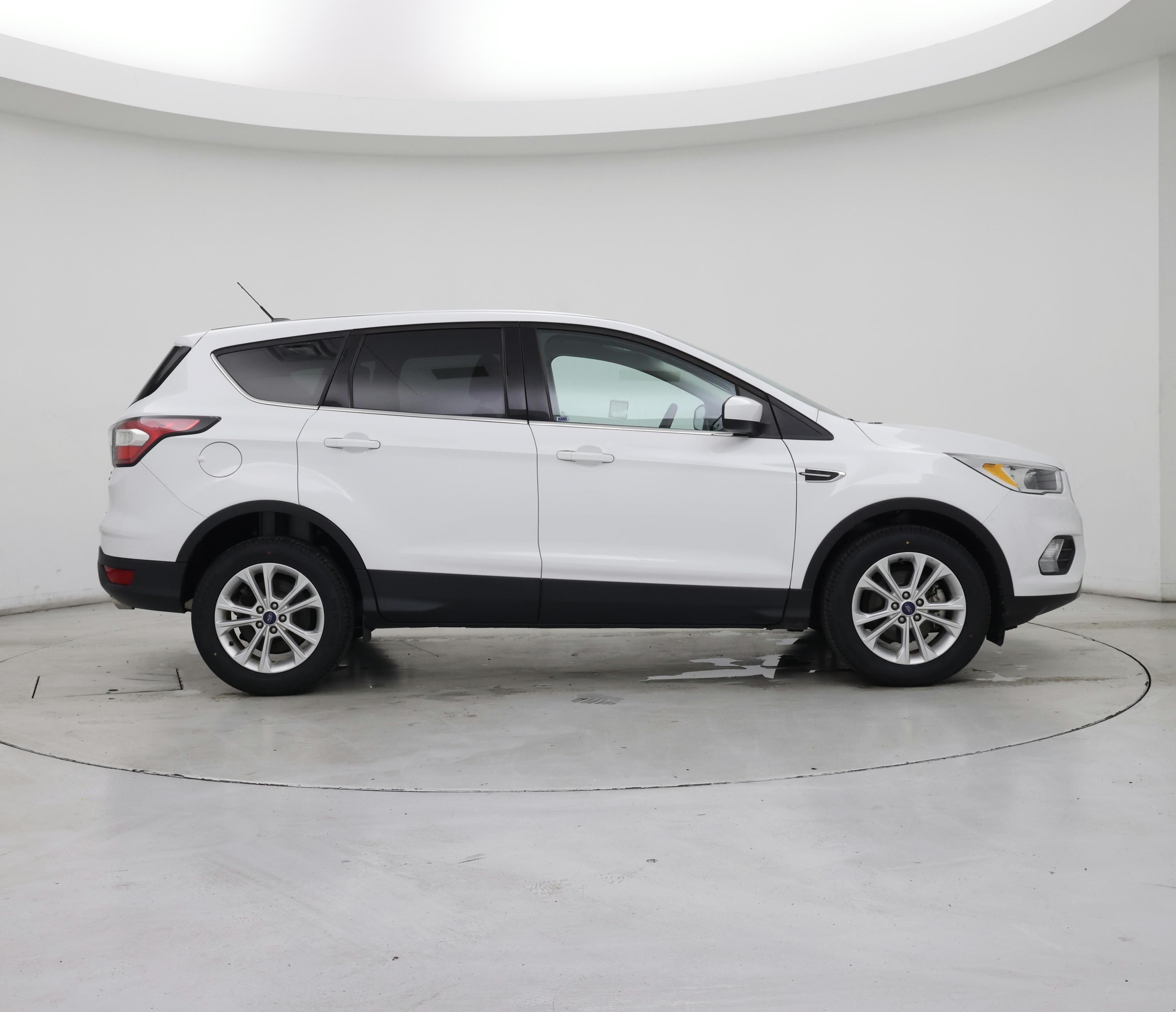 Thumbnail: 2017 Ford Escape - 7