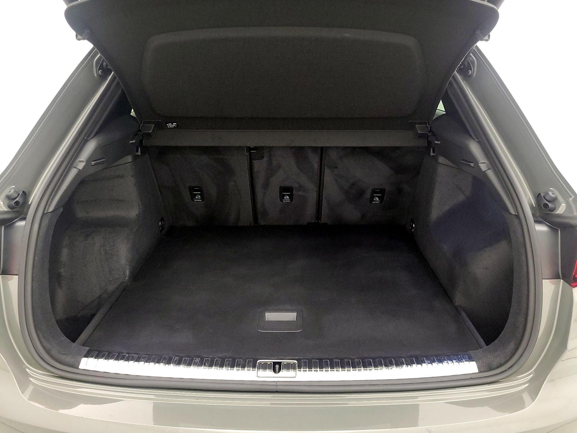 Thumbnail: 2024 Audi Q3 - 20