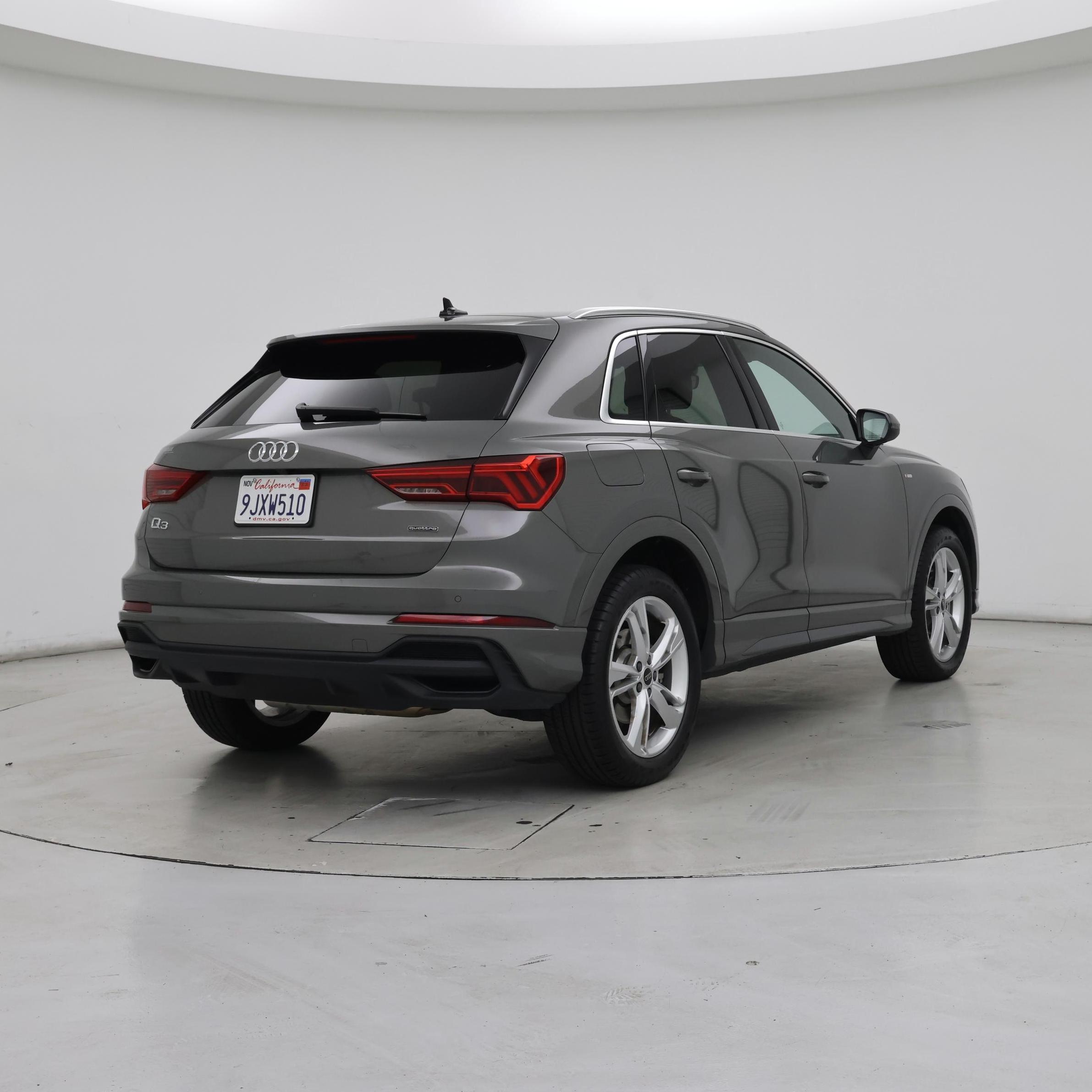 Thumbnail: 2024 Audi Q3 - 8