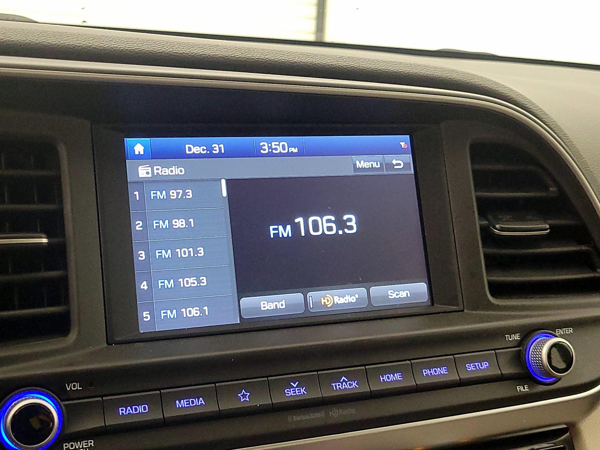 Thumbnail: 2019 Hyundai Elantra - 15