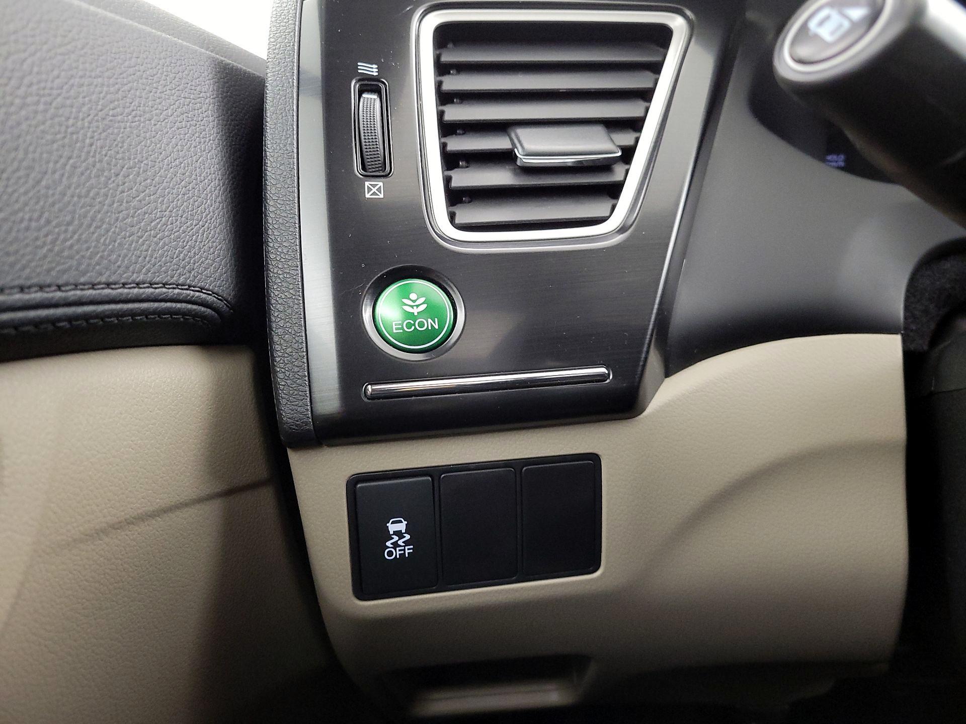 Thumbnail: 2014 Honda Civic - 13