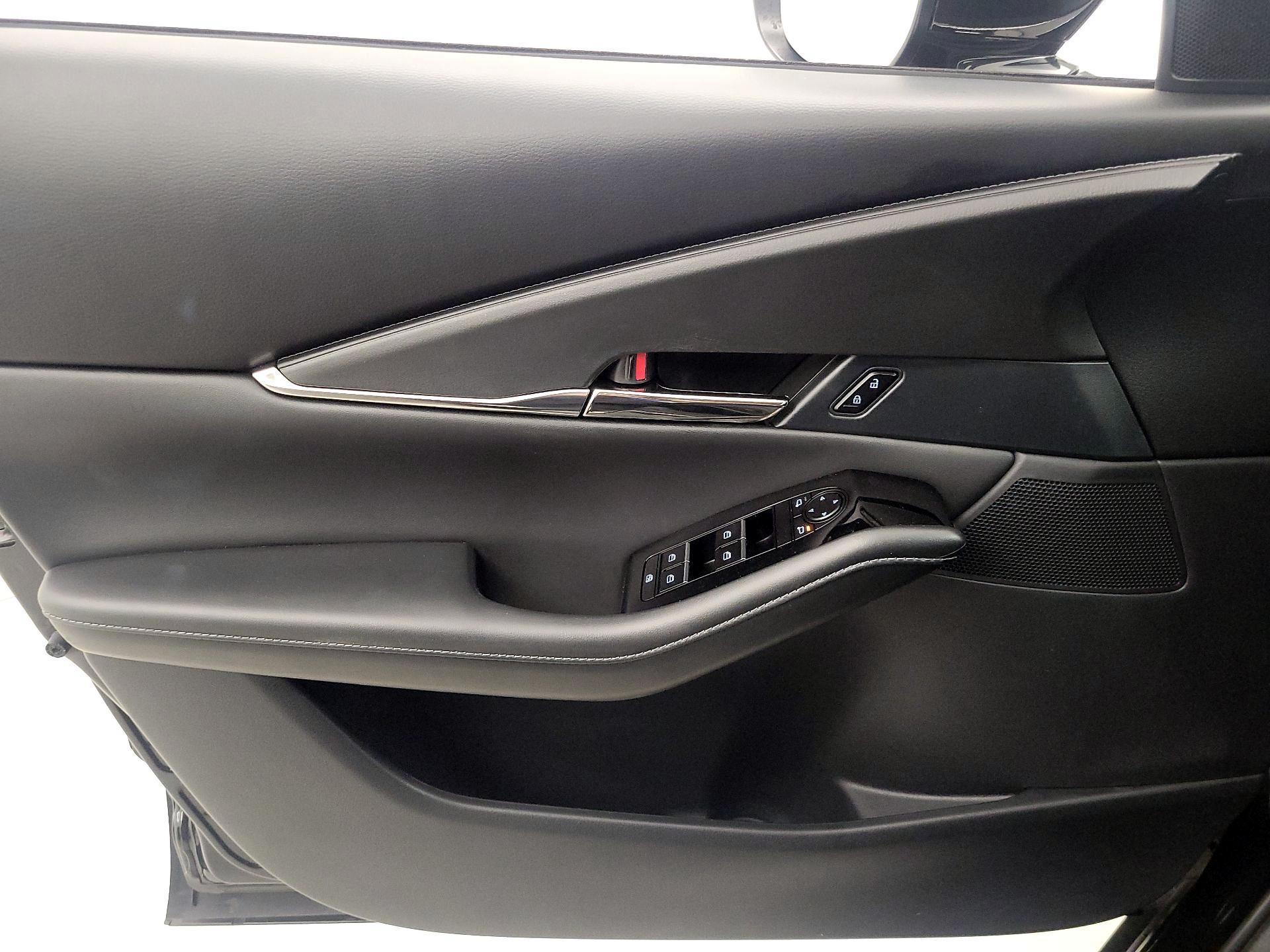 Thumbnail: 2023 Mazda CX-30 - 12