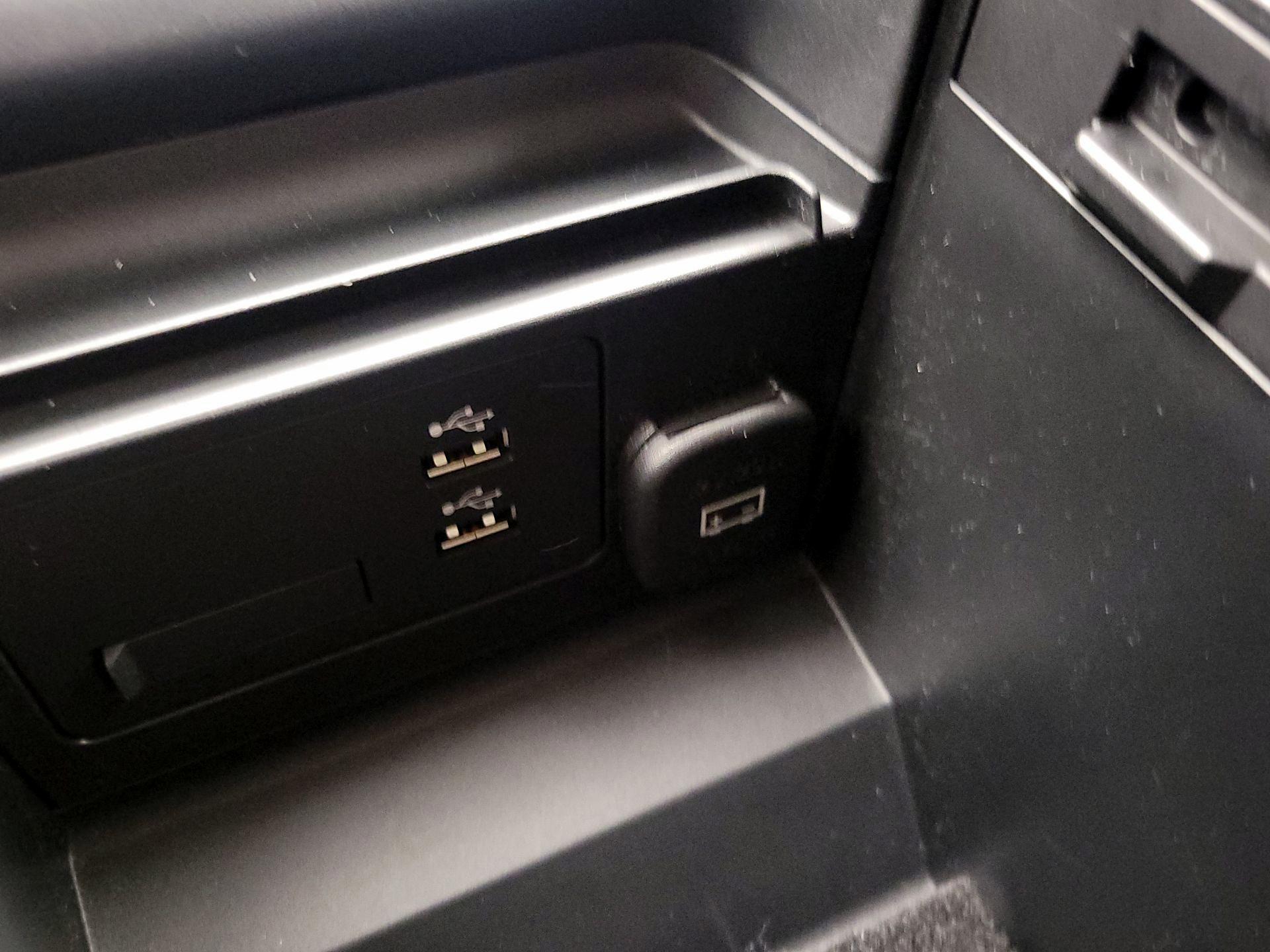 Thumbnail: 2023 Mazda CX-30 - 18