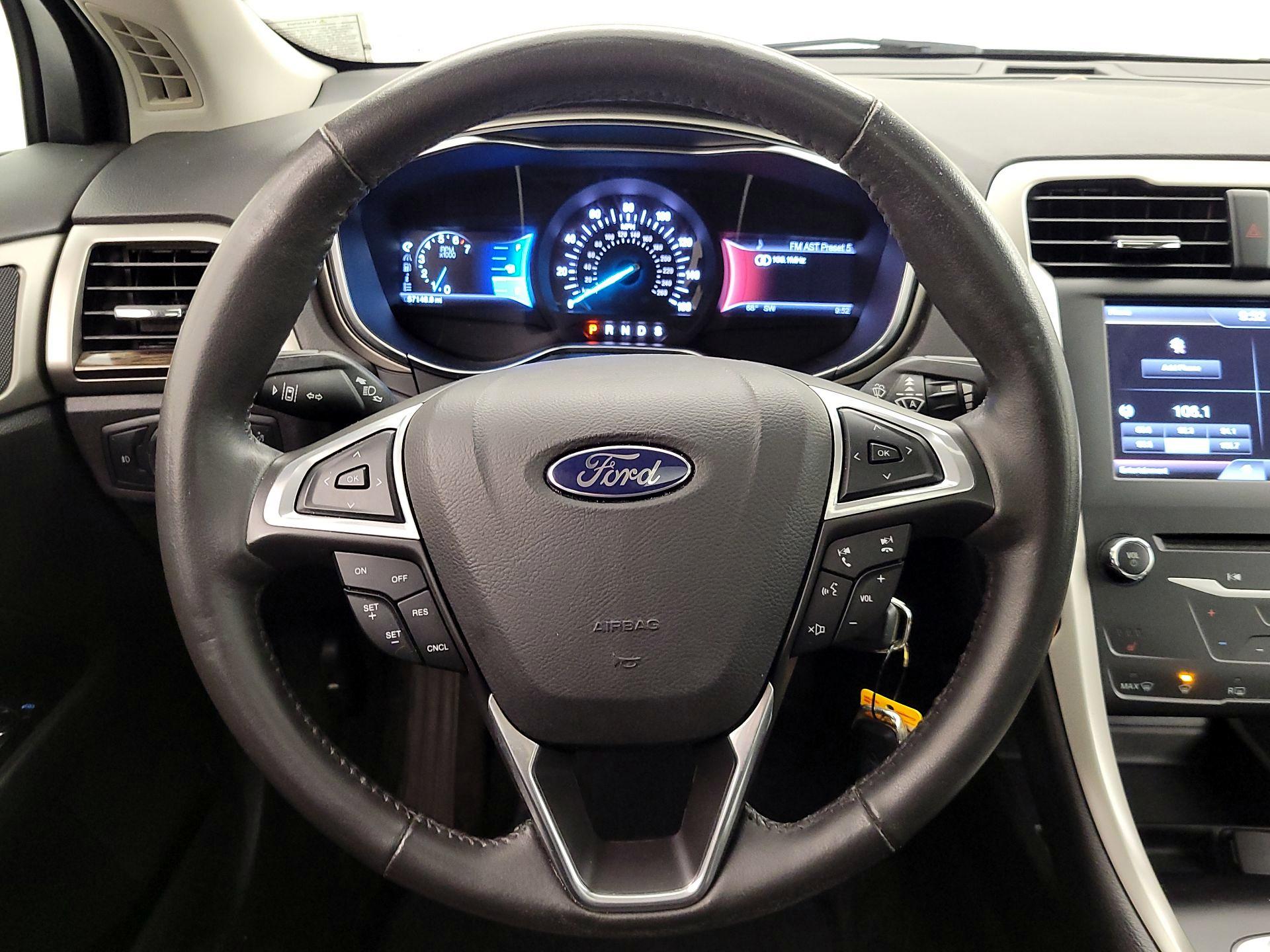 Thumbnail: 2014 Ford Fusion - 10