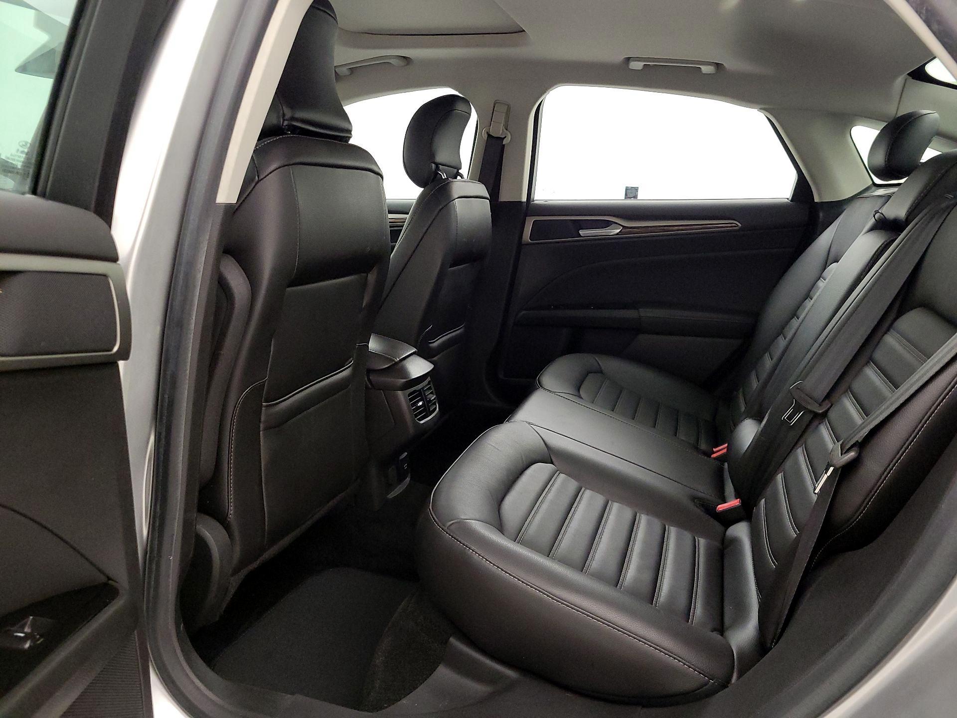 Thumbnail: 2014 Ford Fusion - 20