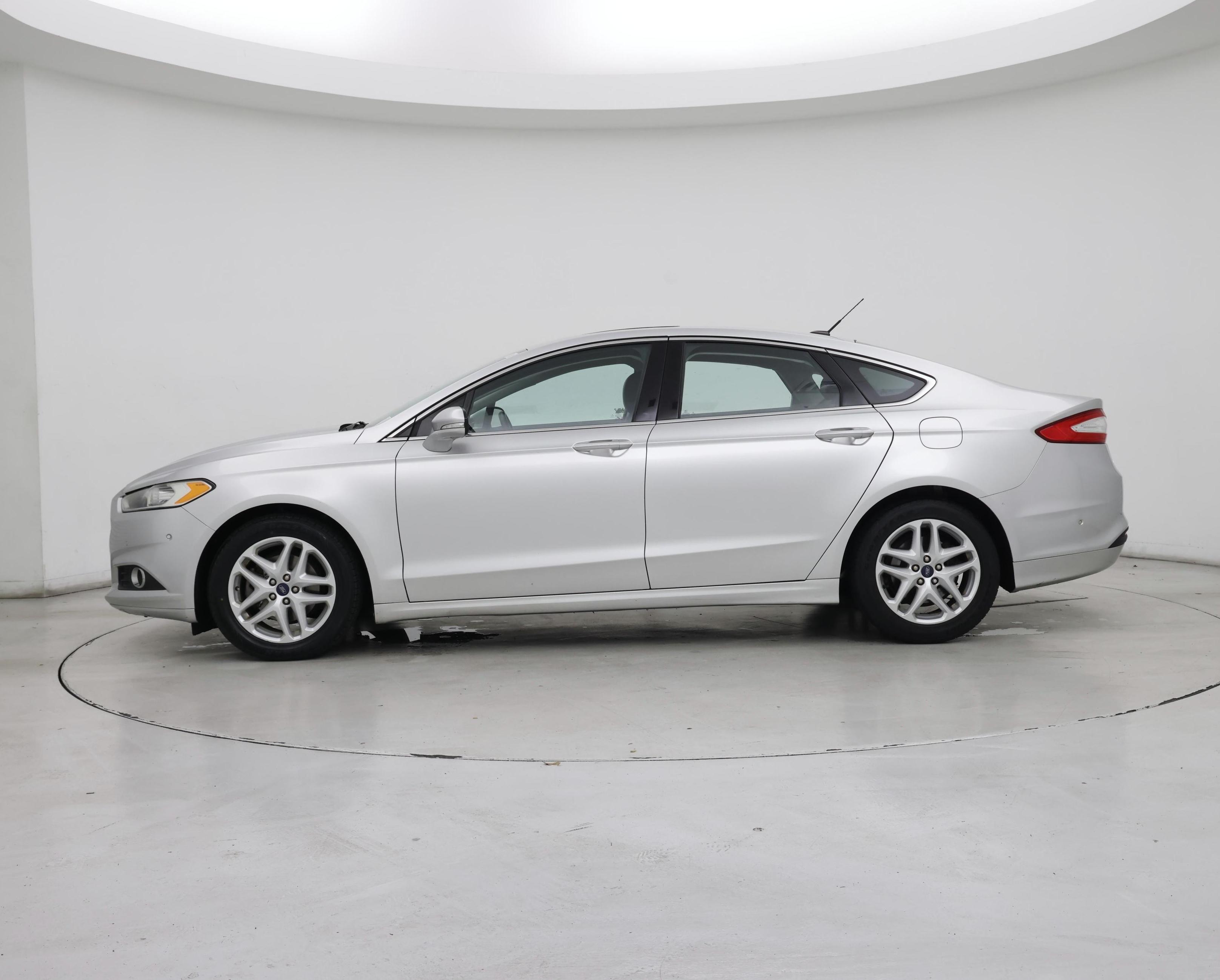 Thumbnail: 2014 Ford Fusion - 3