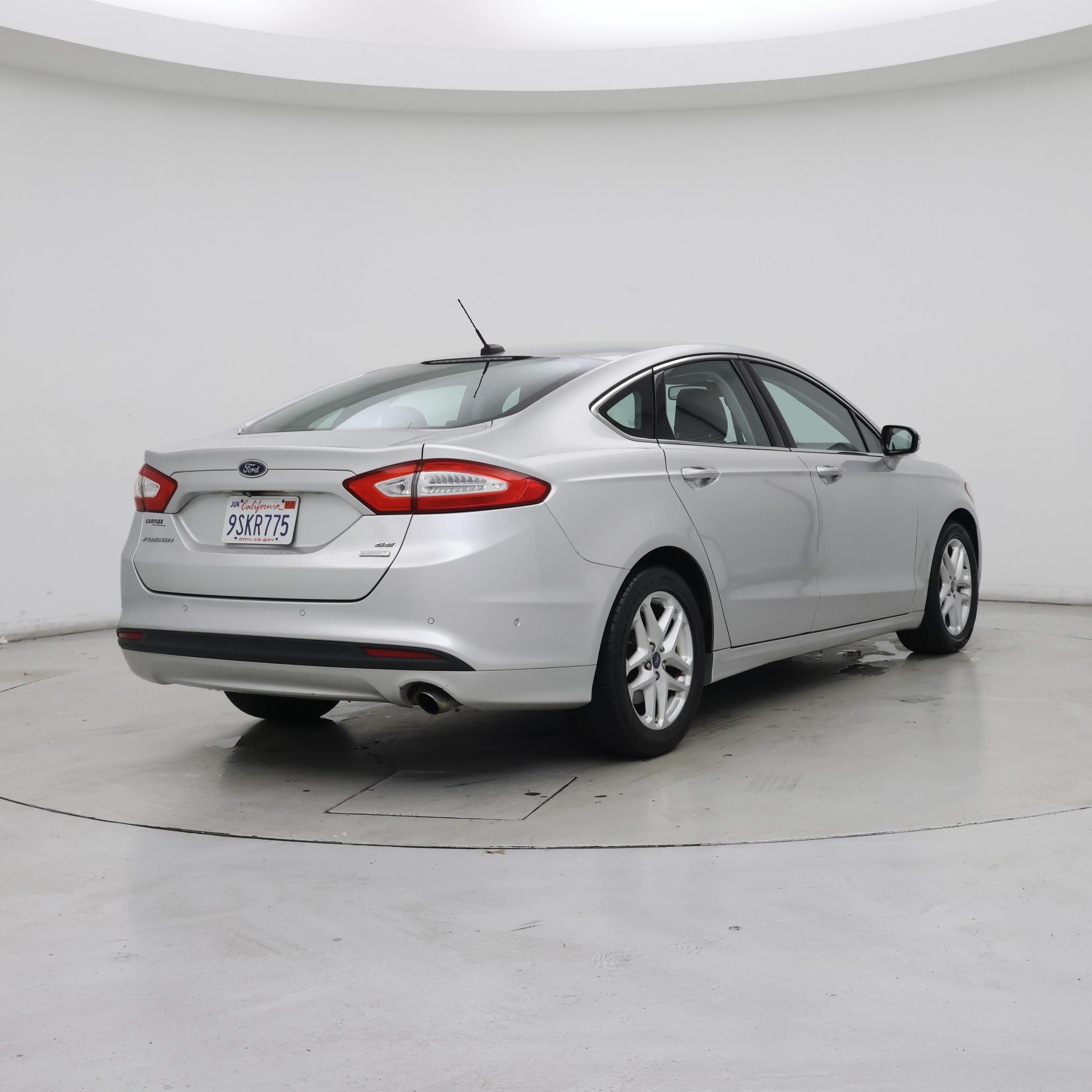 Thumbnail: 2014 Ford Fusion - 8