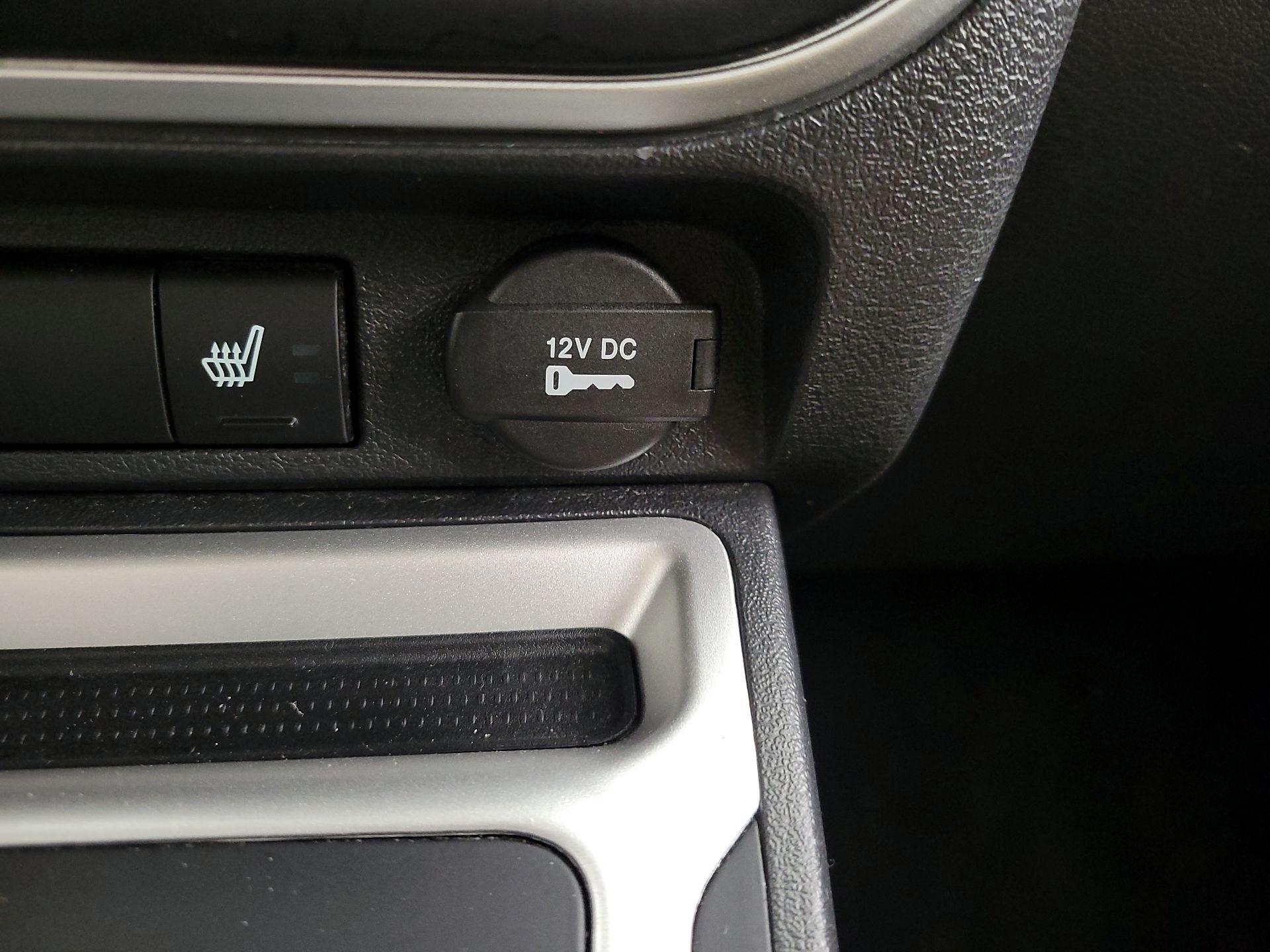 Thumbnail: 2016 Jeep Compass - 16